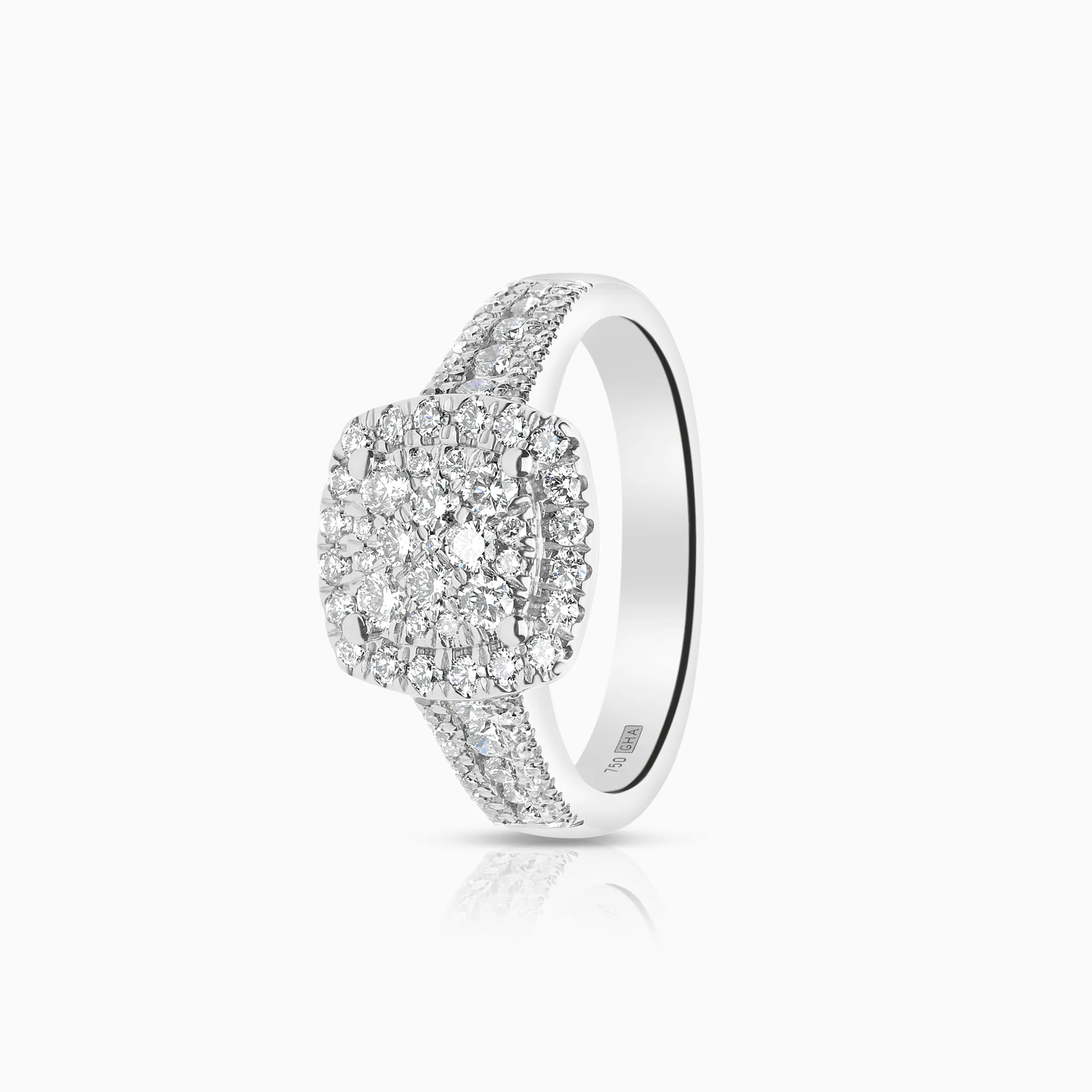 Halo diamond ring 0.68ct 18K white gold