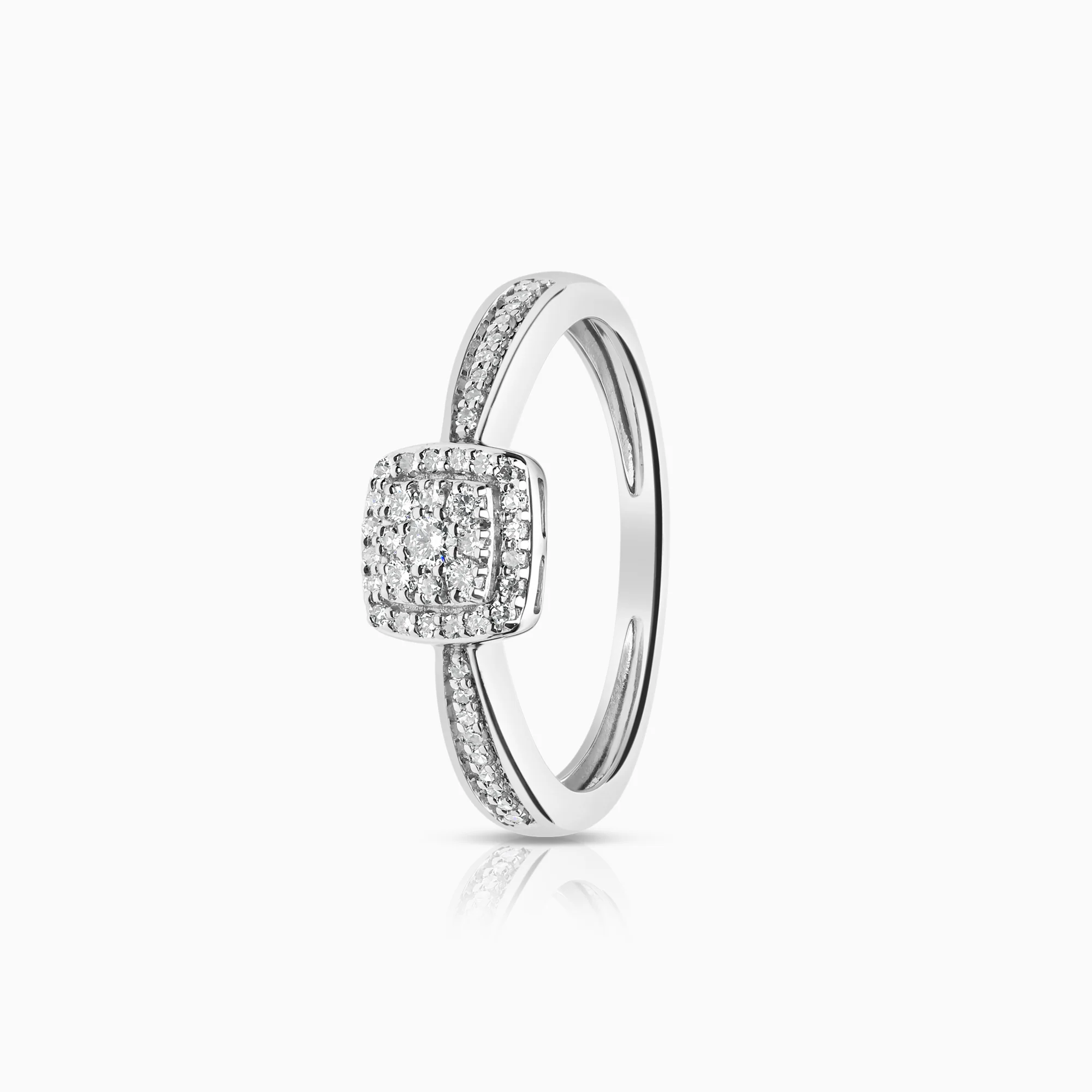Halo ring 0.18ct 18K white gold