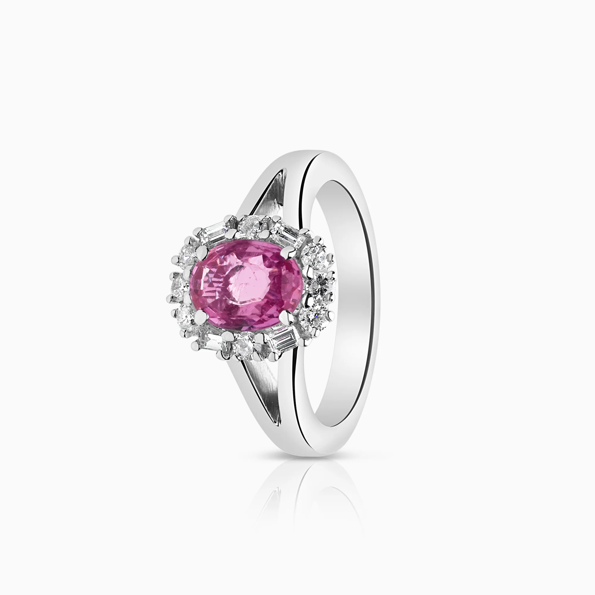 Halo ring with sapphire 0.24ct 18K white gold