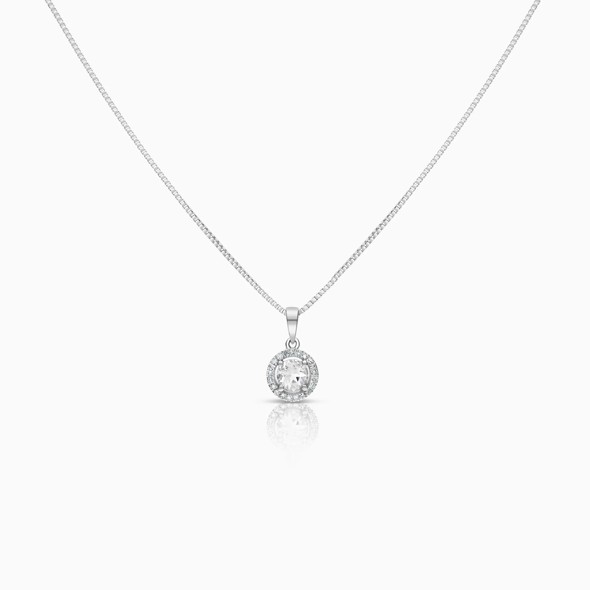 Necklace with Halo pendant 0.06ct 18K white gold