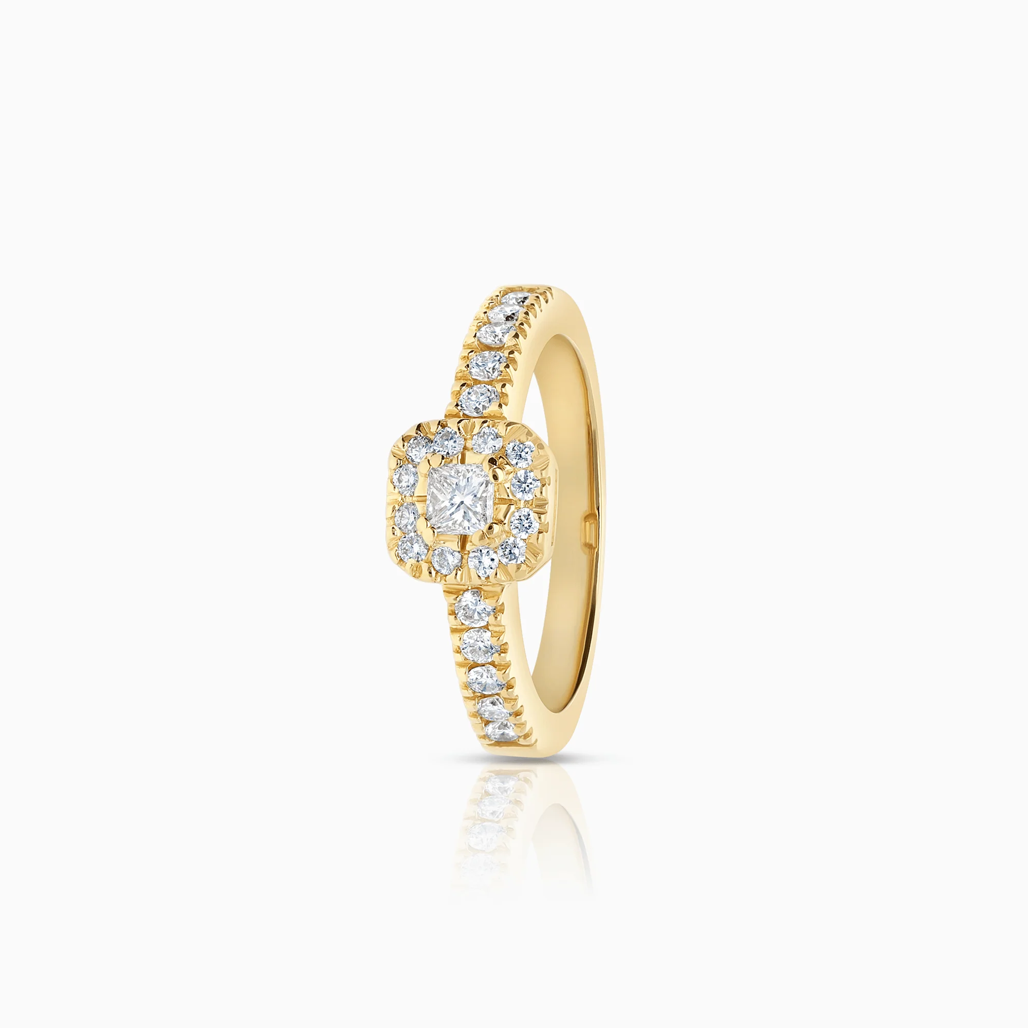 Halo ring princess 0.47ct 18K gold
