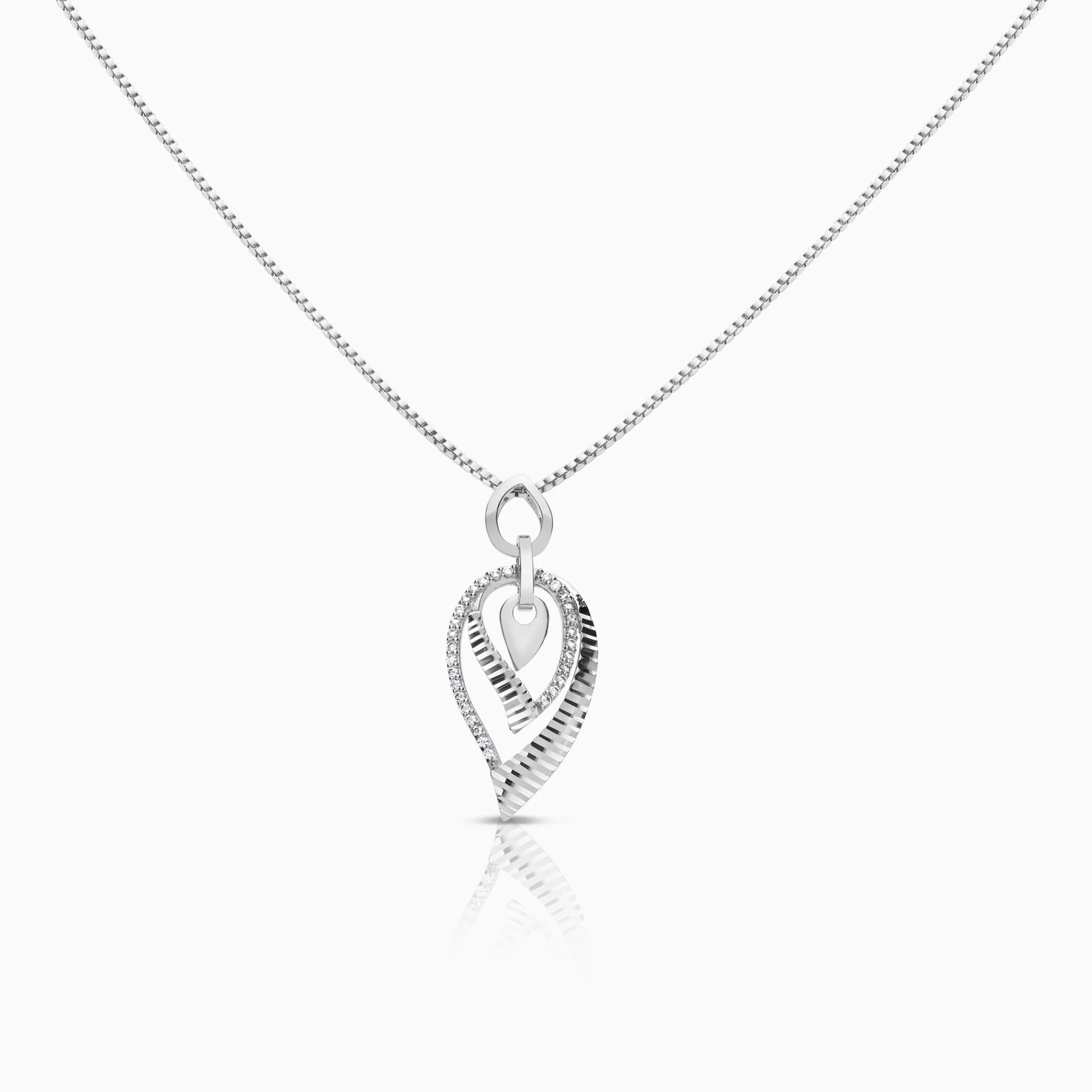 Necklace with cubic zirconia 6.29g 18K white gold