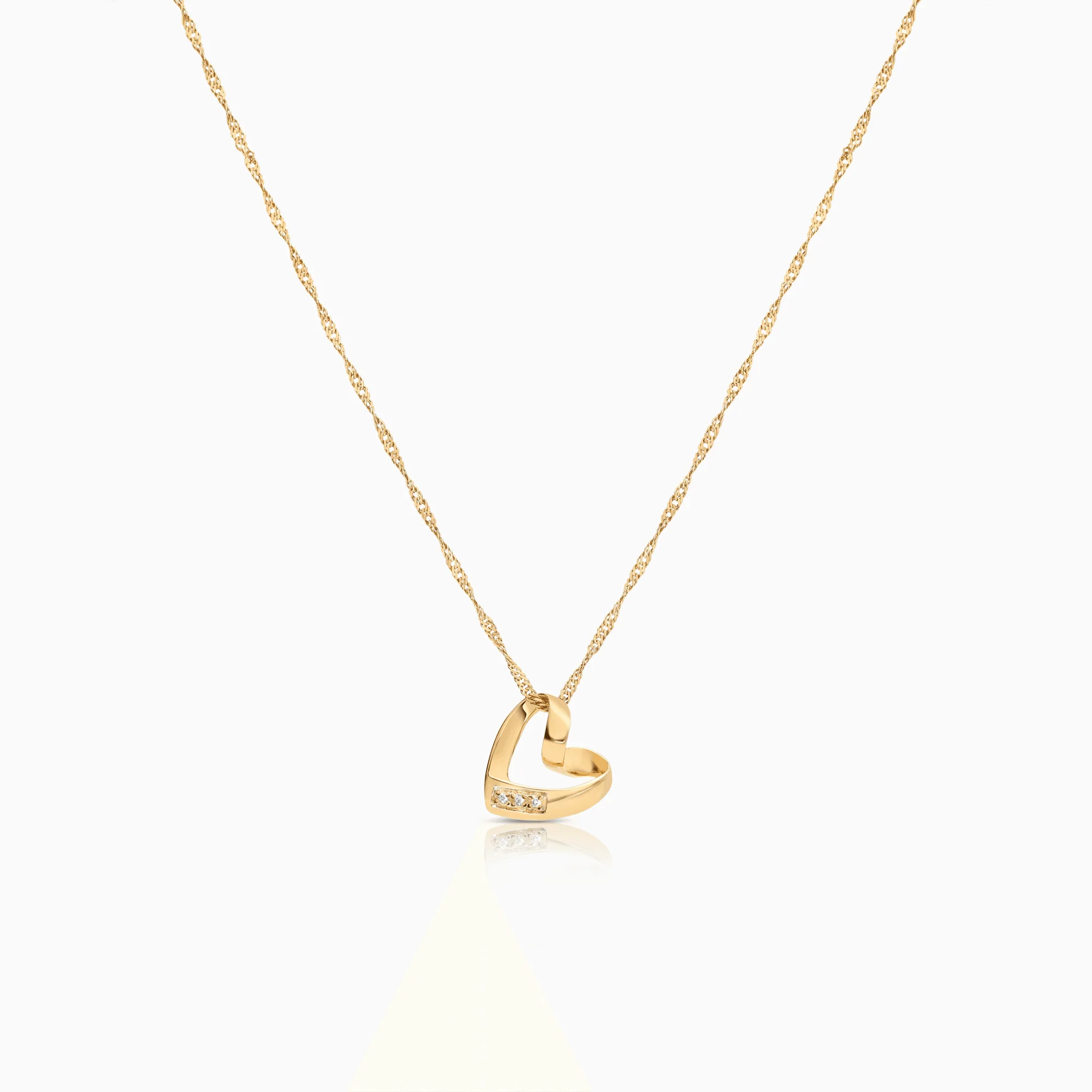 Necklace with heart diamond pendant 0.03ct 18K gold