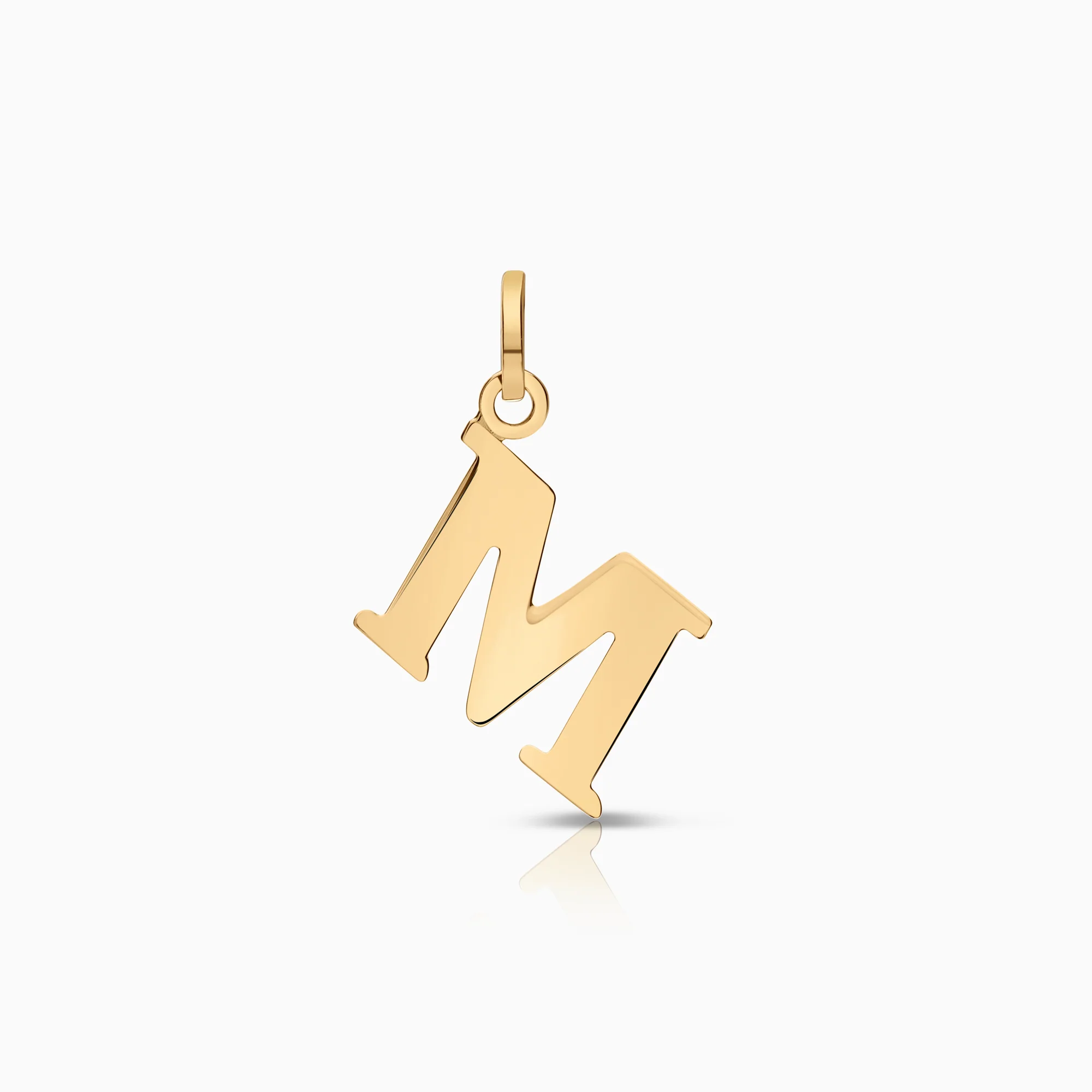 Letter M pendant 0.36g 18K gold