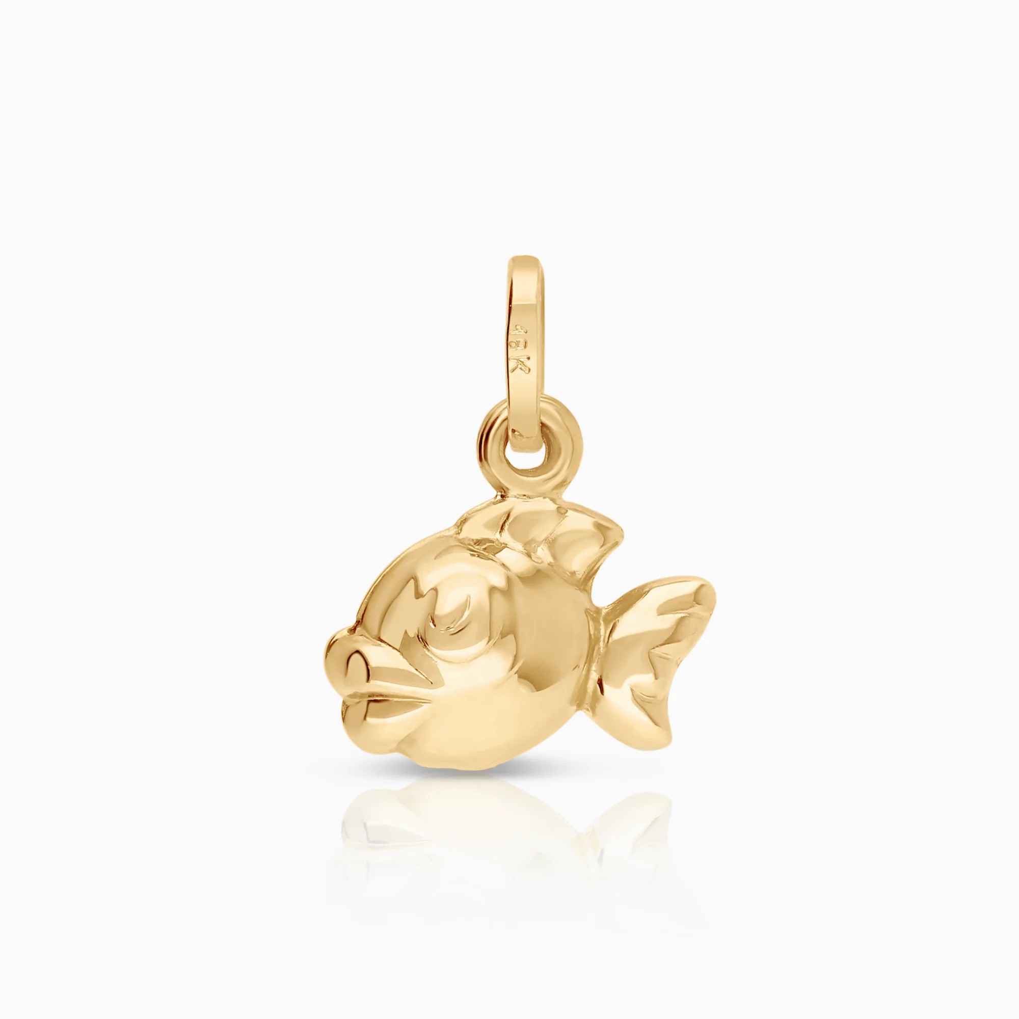 Fish pendant 0.49g 18K gold