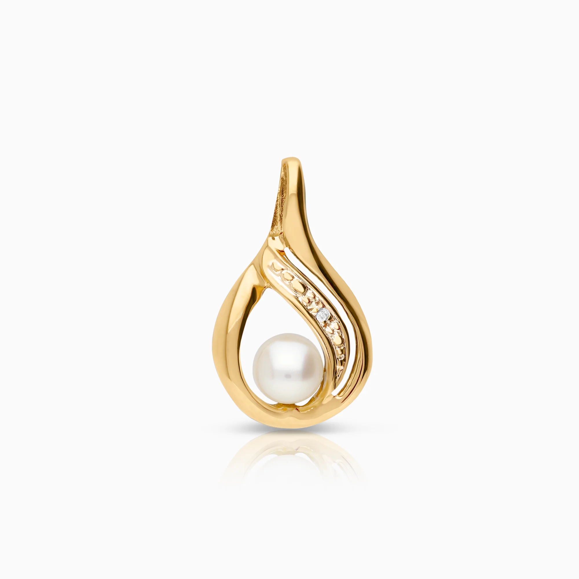Pendant with pearl 0.61g 18K gold