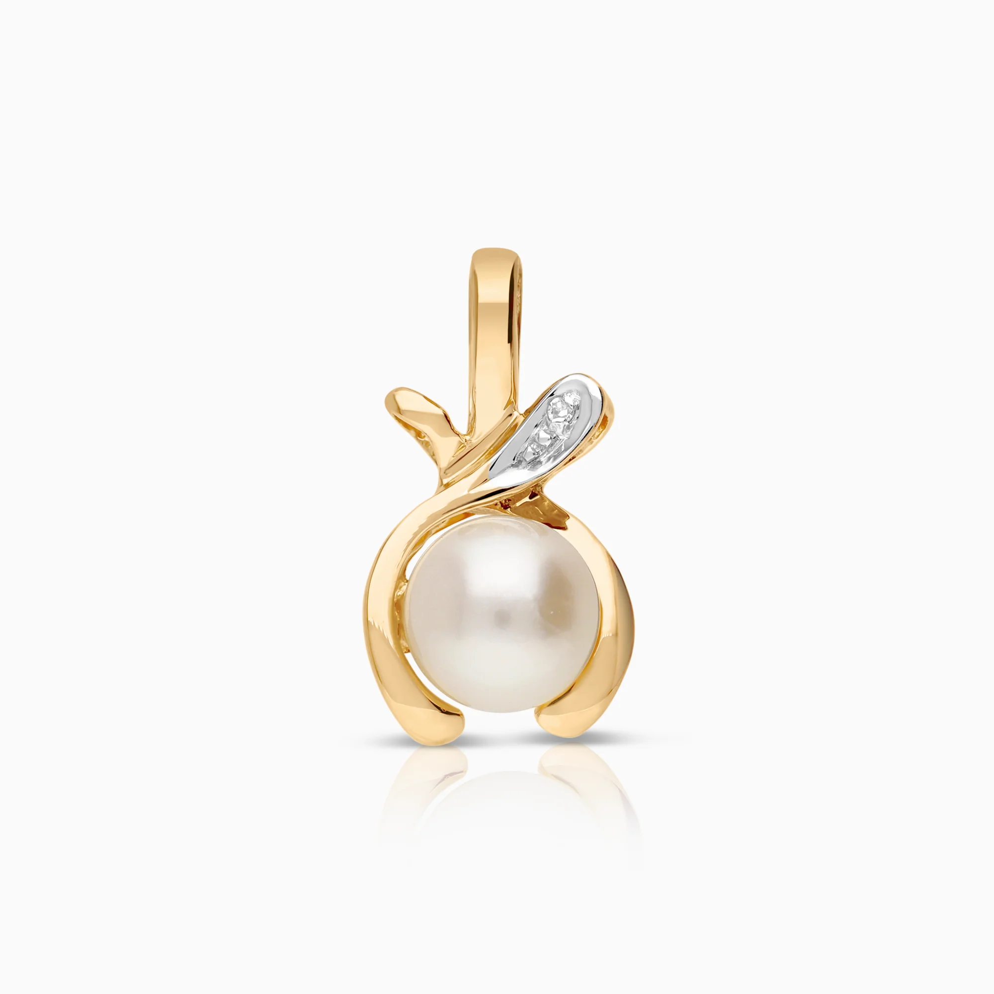 Diamond pendant with pearl, 0.01ct, 18K gold.