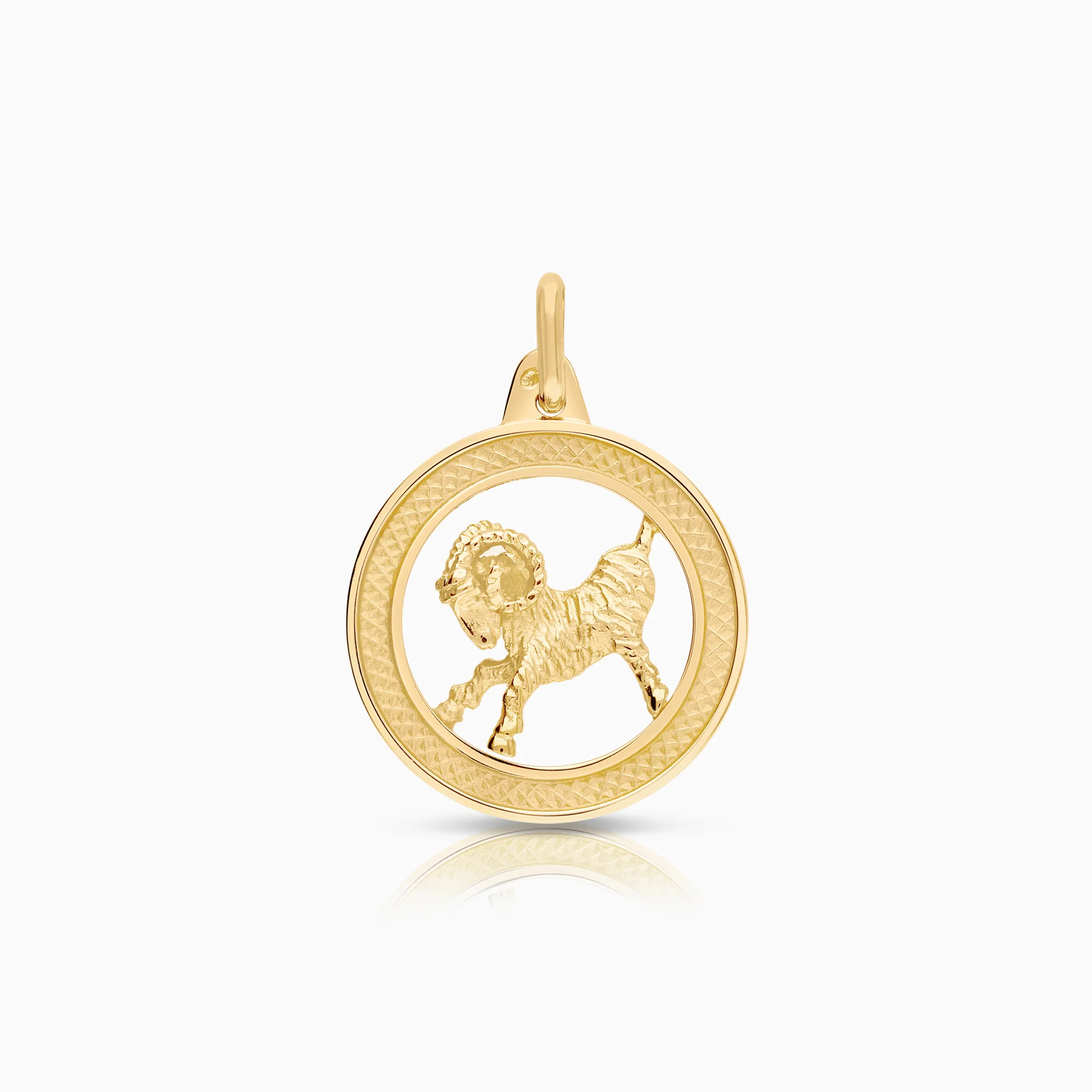 Aries pendant 4.84g 18K gold