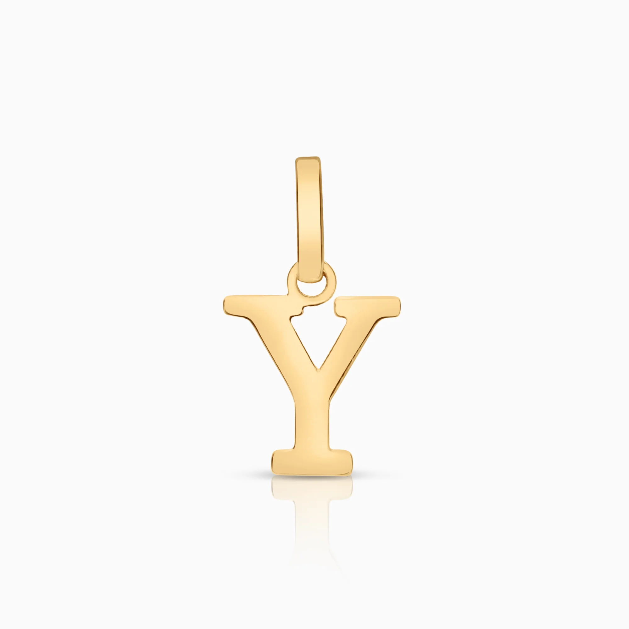 Letter pendant 0.17g 18K gold