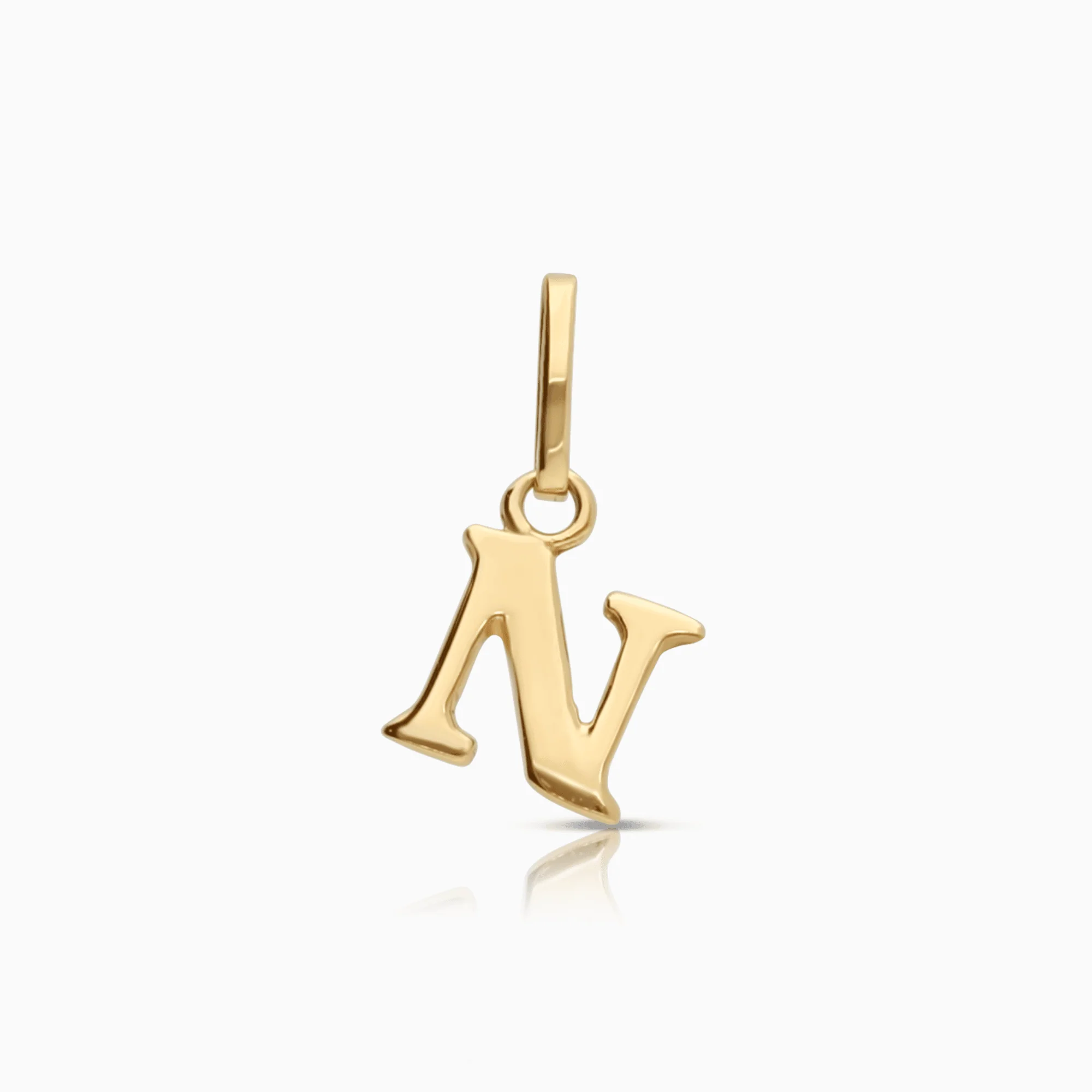Letter pendant 0.30g 18K gold