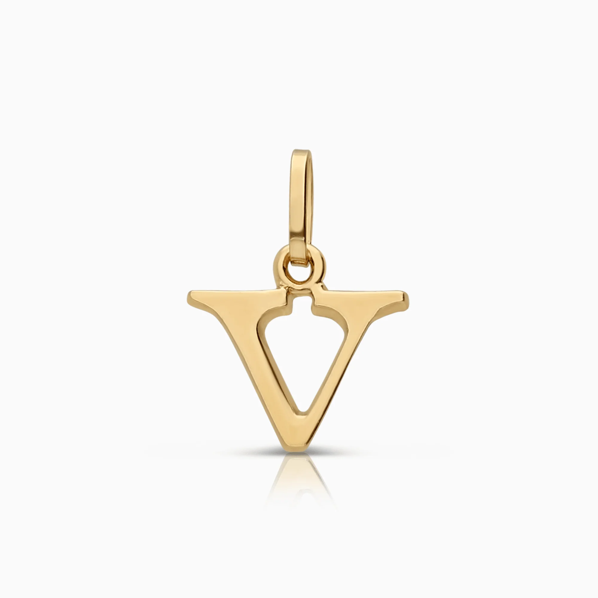 Pendant letter 0.44g 18K gold