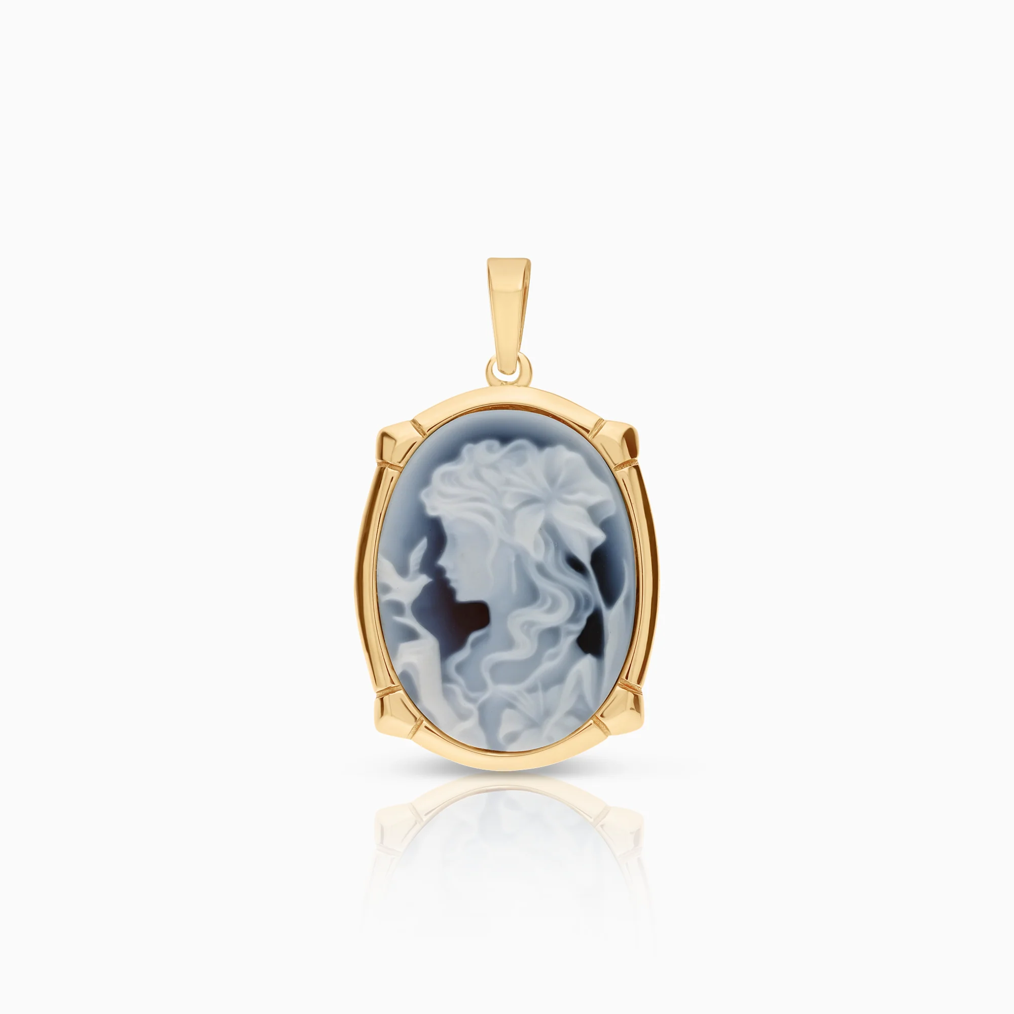 Cameo pendant 3.71g 18K gold