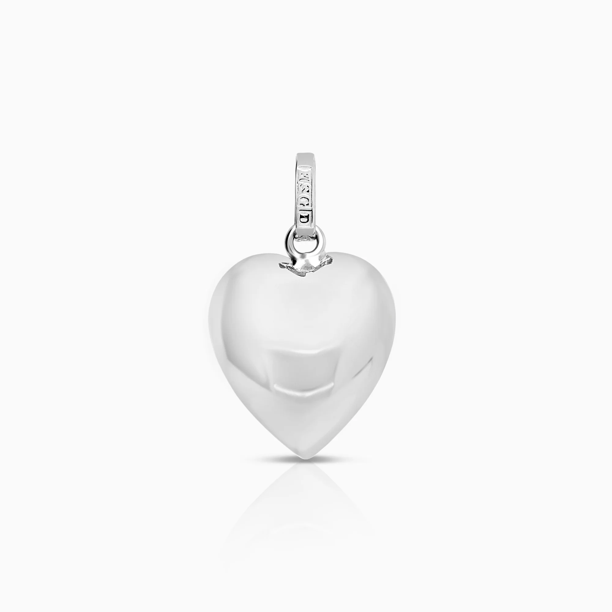 Heart pendant 1.43g 18K white gold