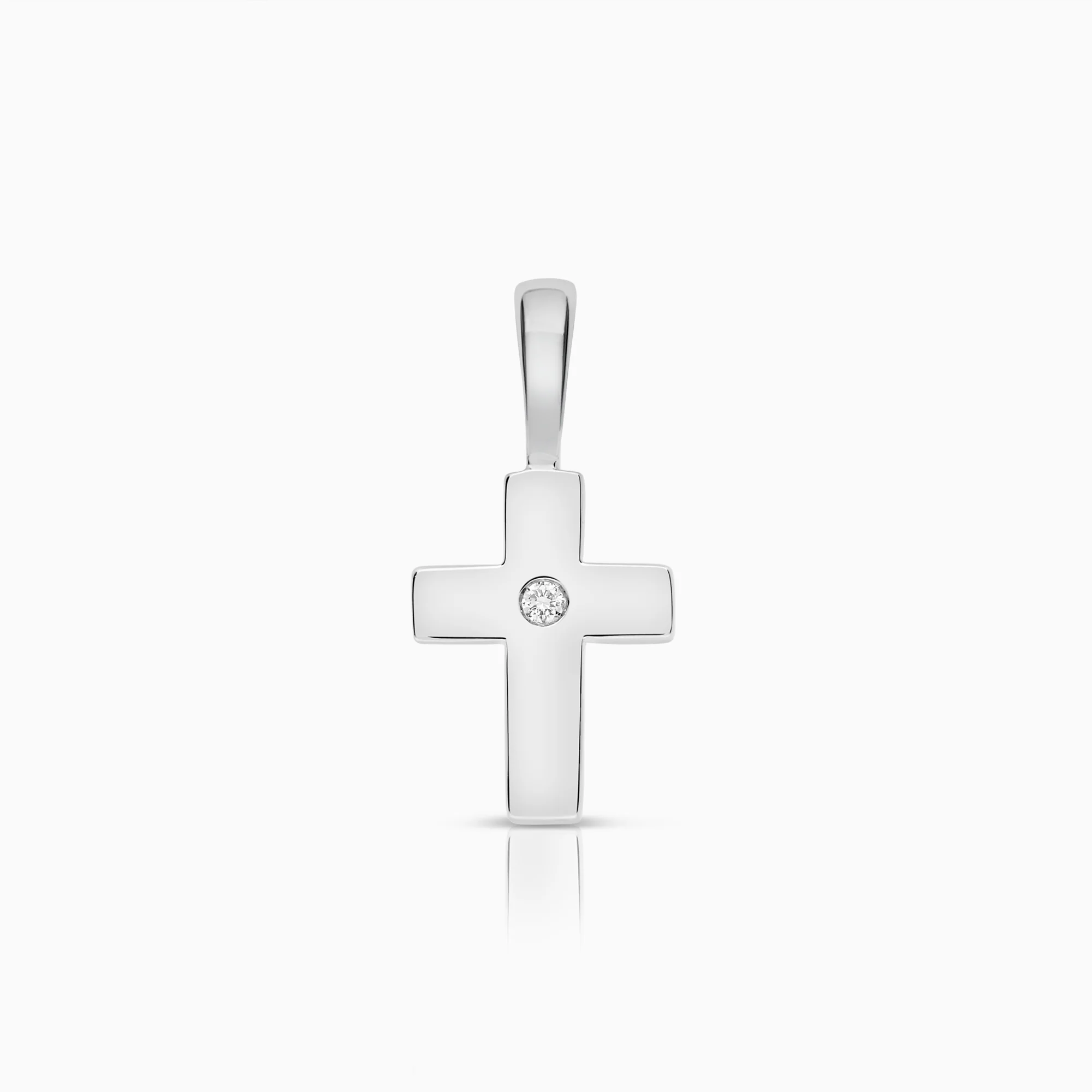 Cross pendant 1.18g 18K white gold