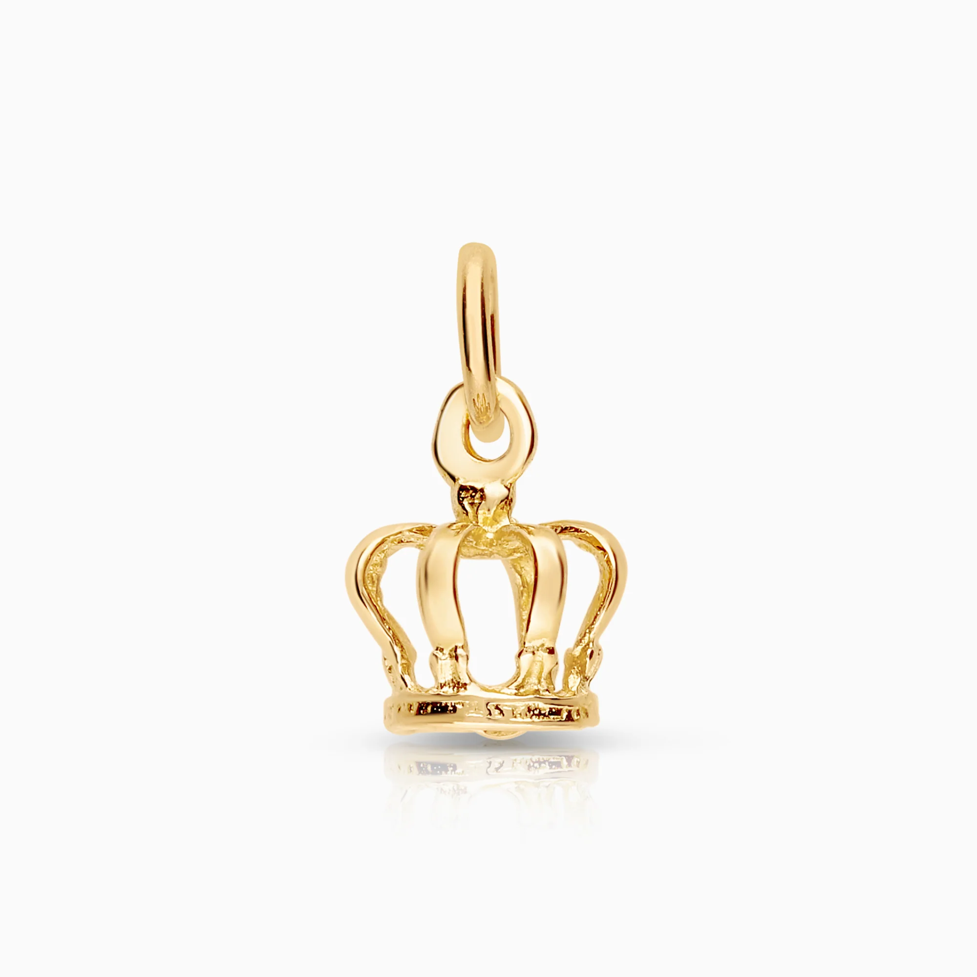 Crown pendant 0.42g 18K gold.