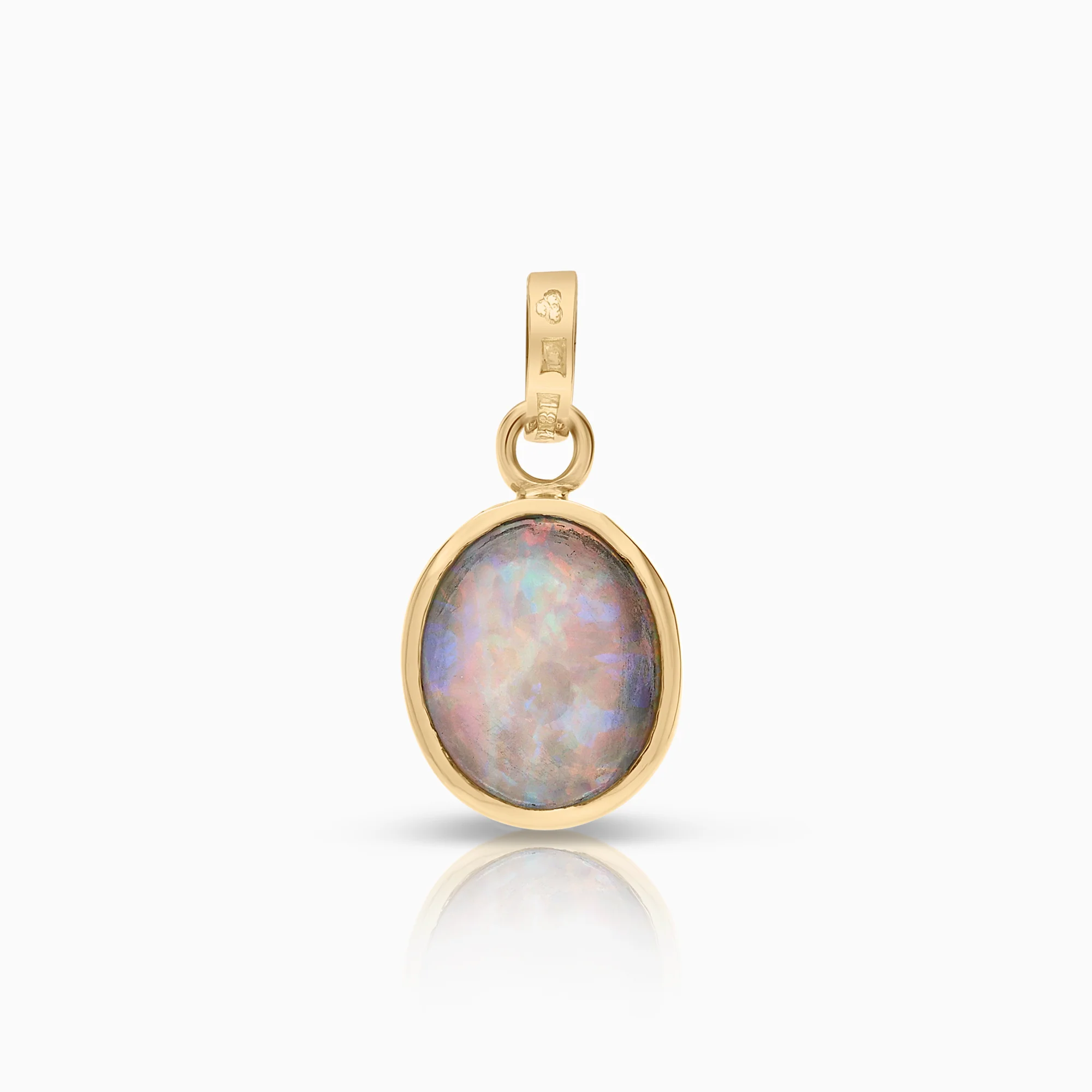 Pendant with opal 1.77g 18K gold