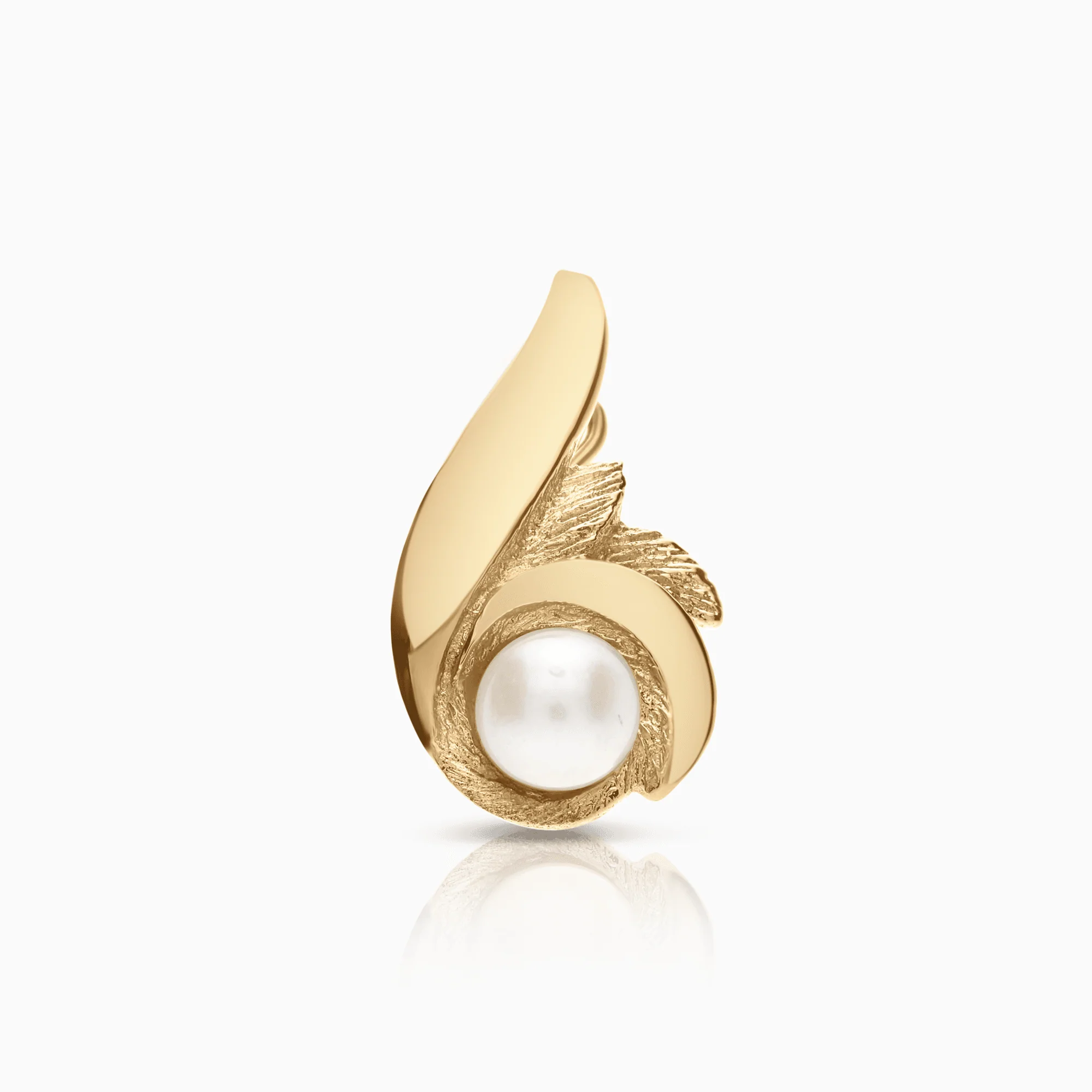 Pendant with pearl 1.42g 18K gold