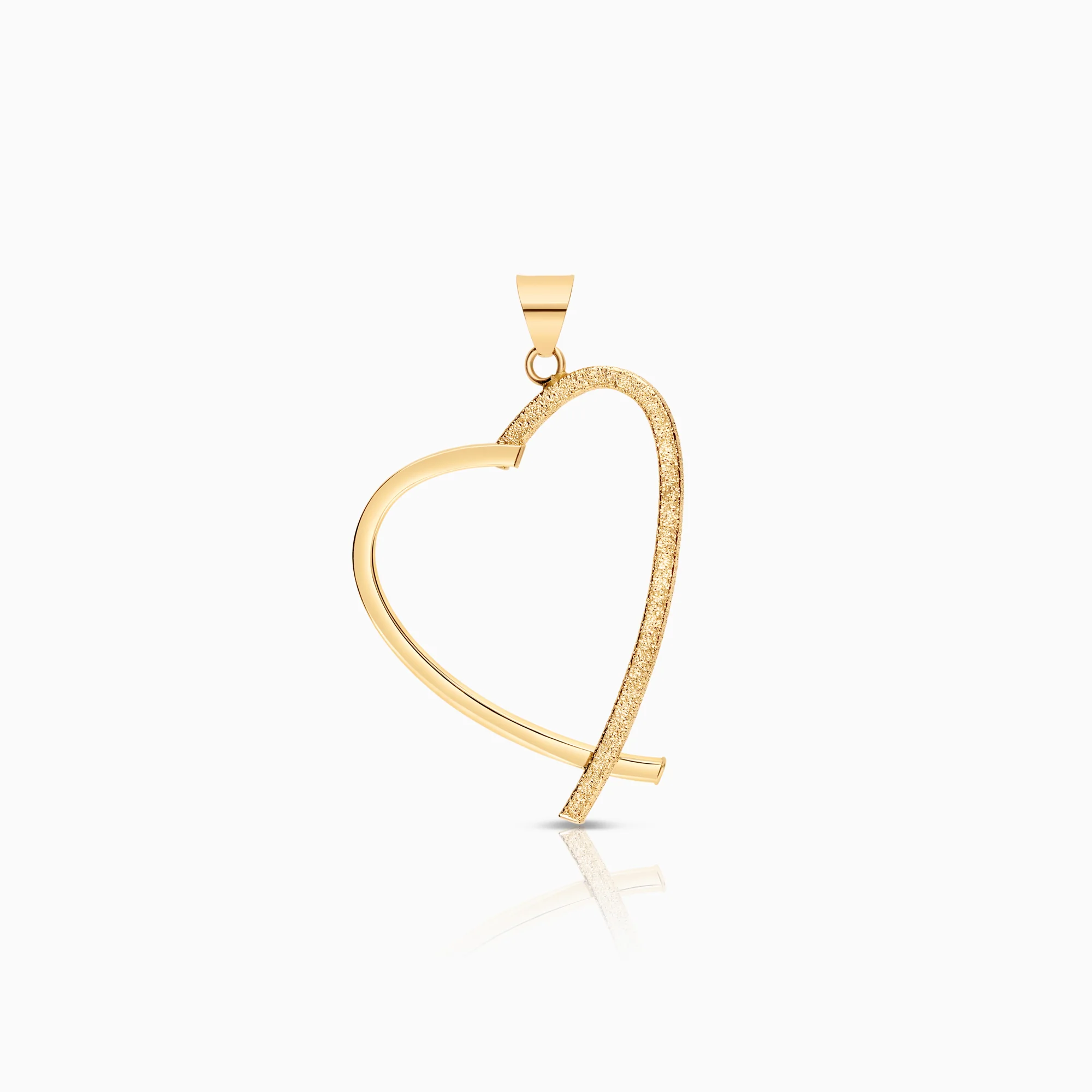 Pendant heart 1.98g 18K gold.