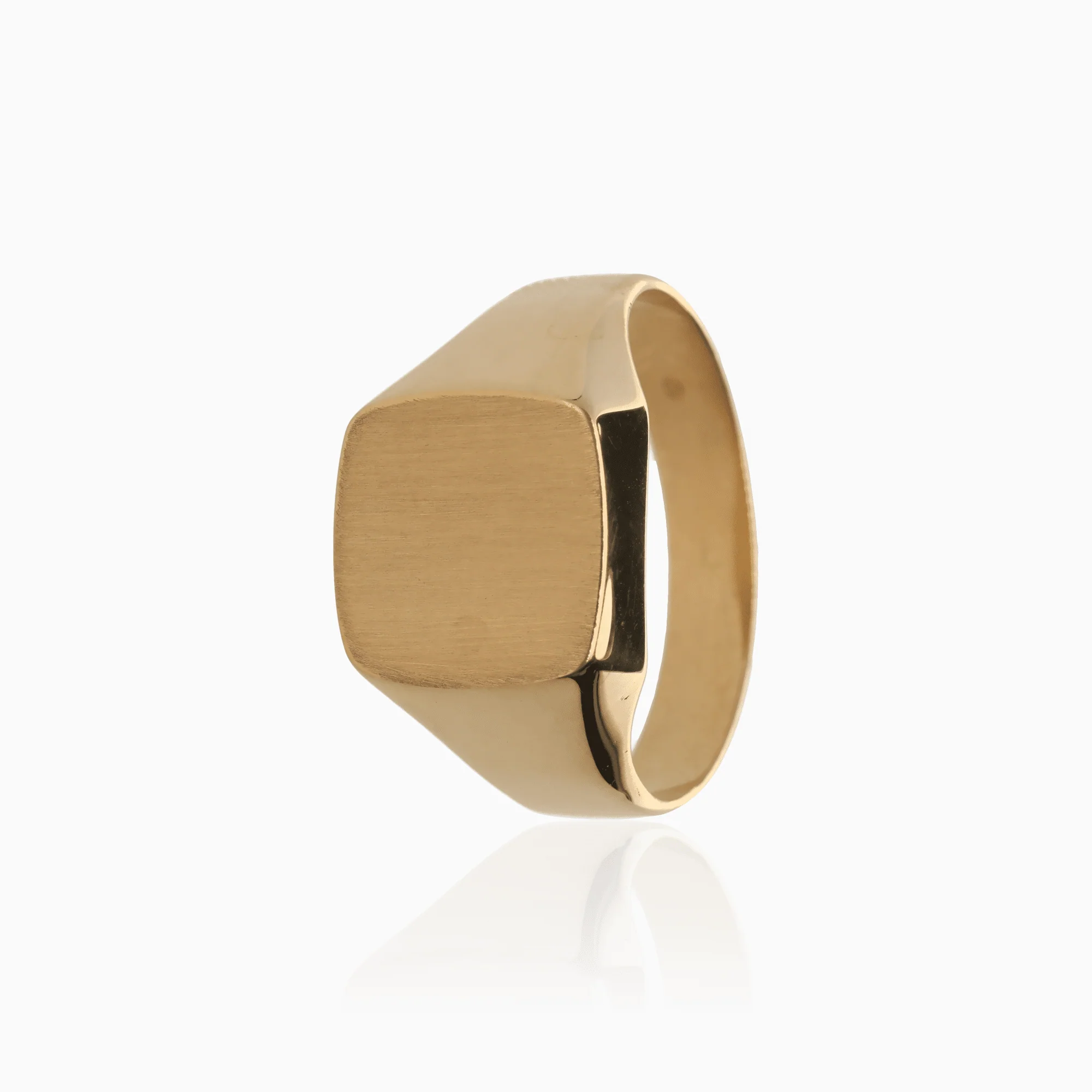 Signet Ring 6.10g 18K Gold