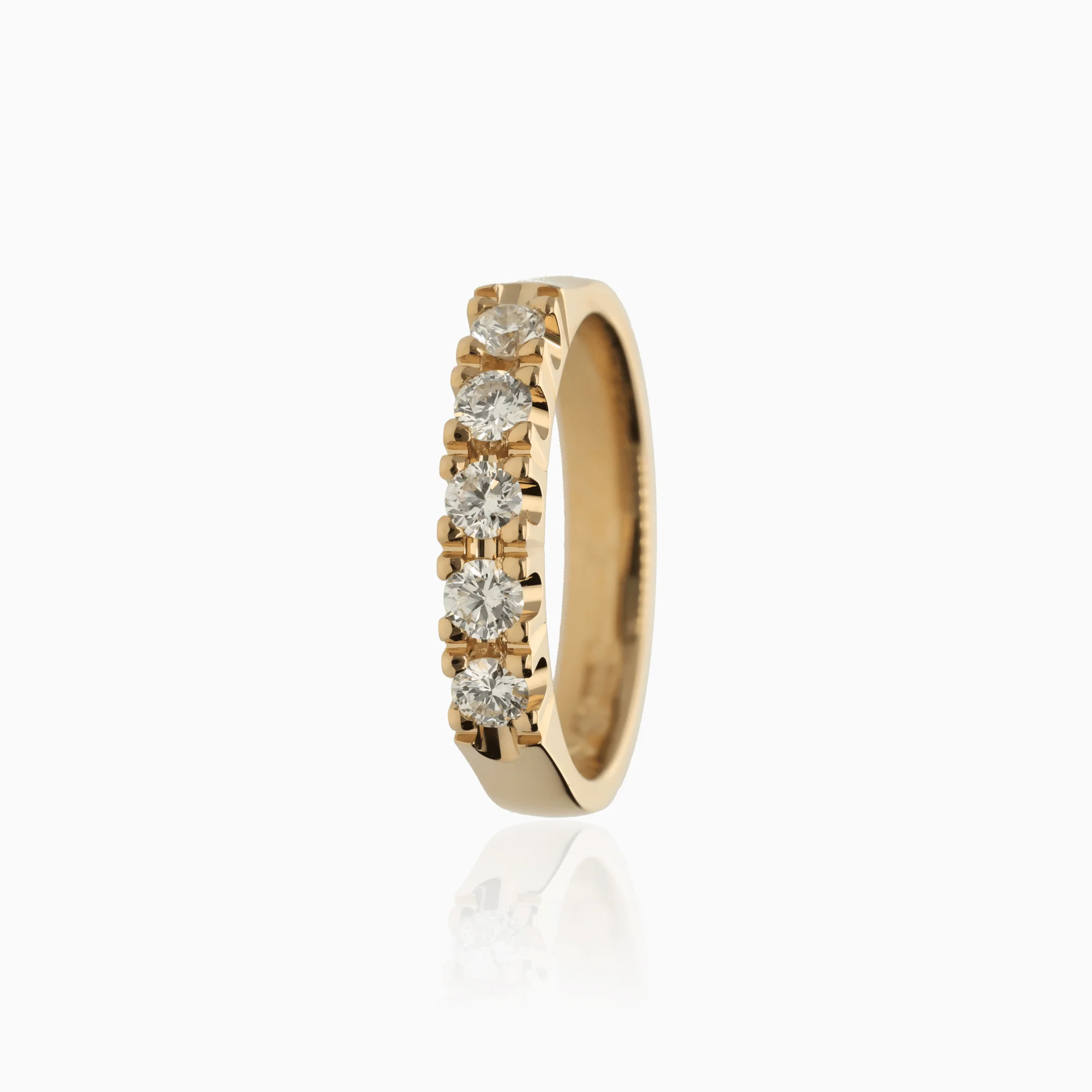Quarter eternity 0.35ct 18K