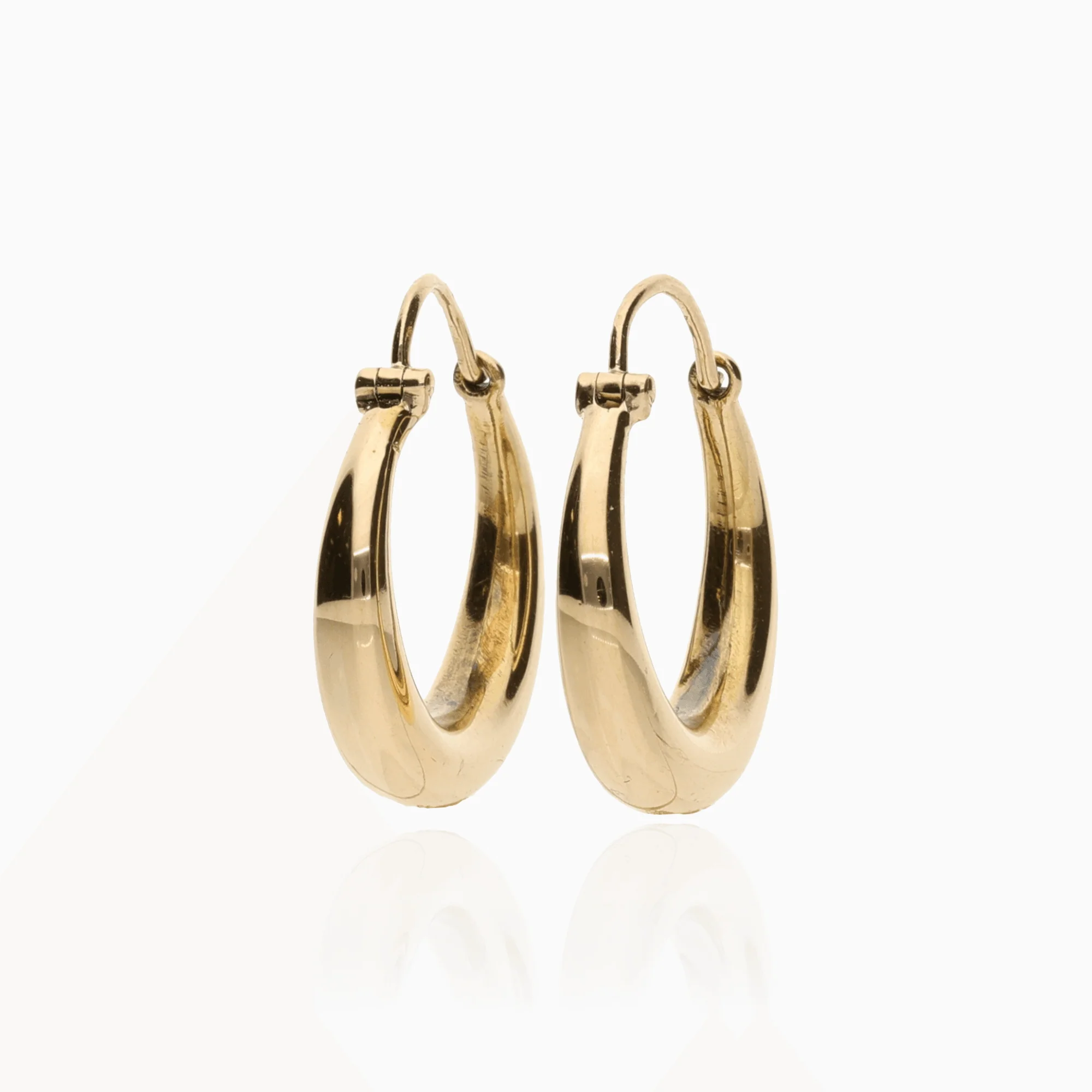 Hoop earrings 1.62g 18K gold