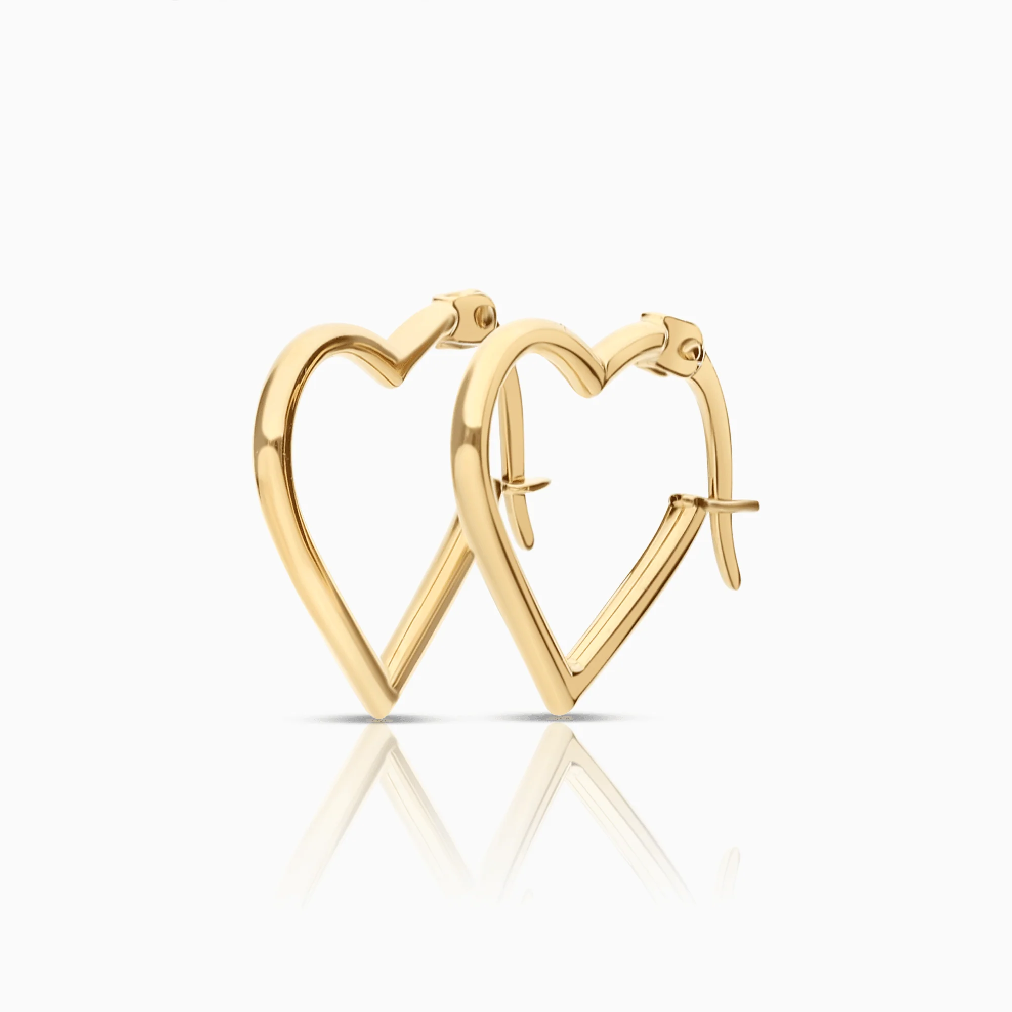Heart earrings 1.02g 18K gold