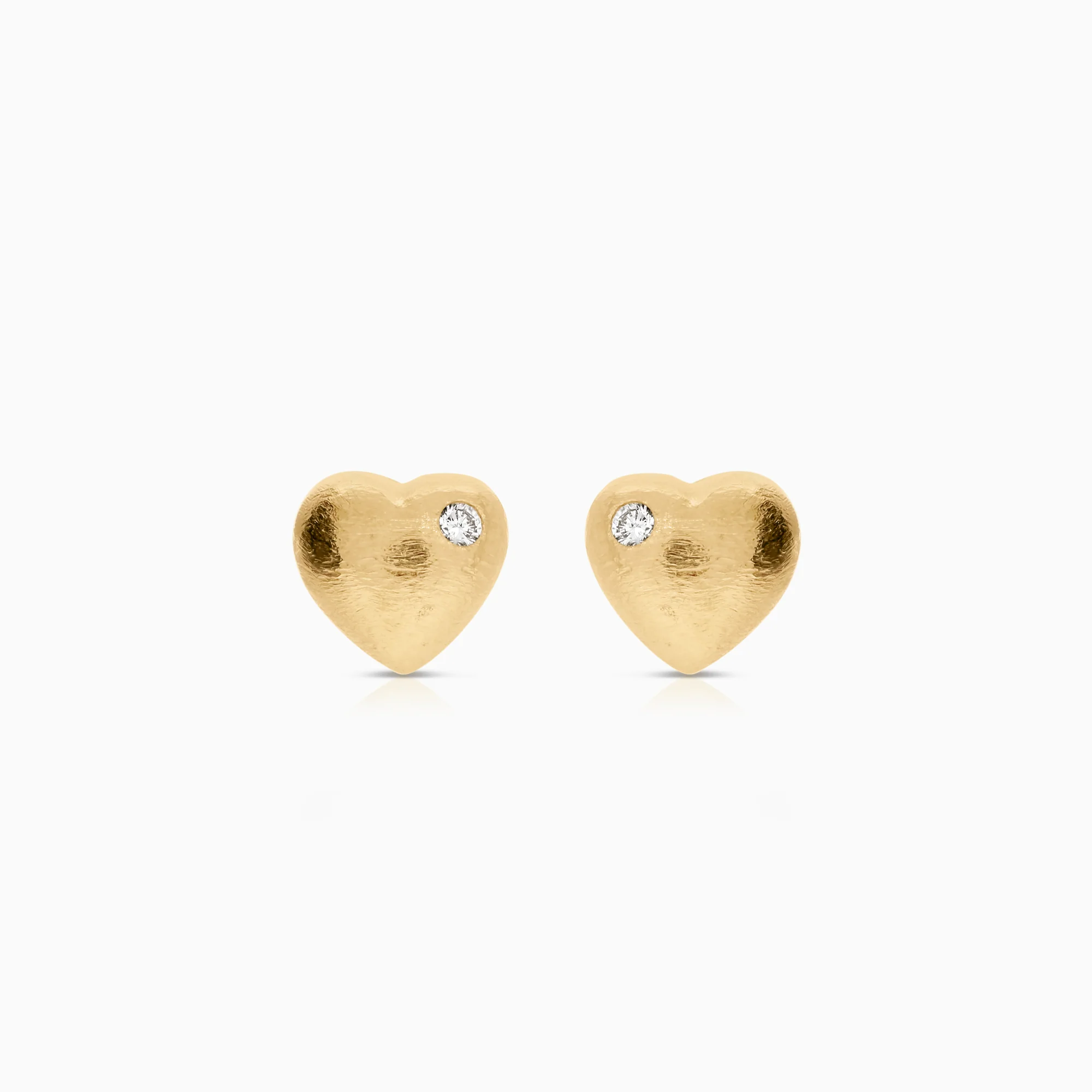 Heart earrings with diamonds 0.04ct 18K gold