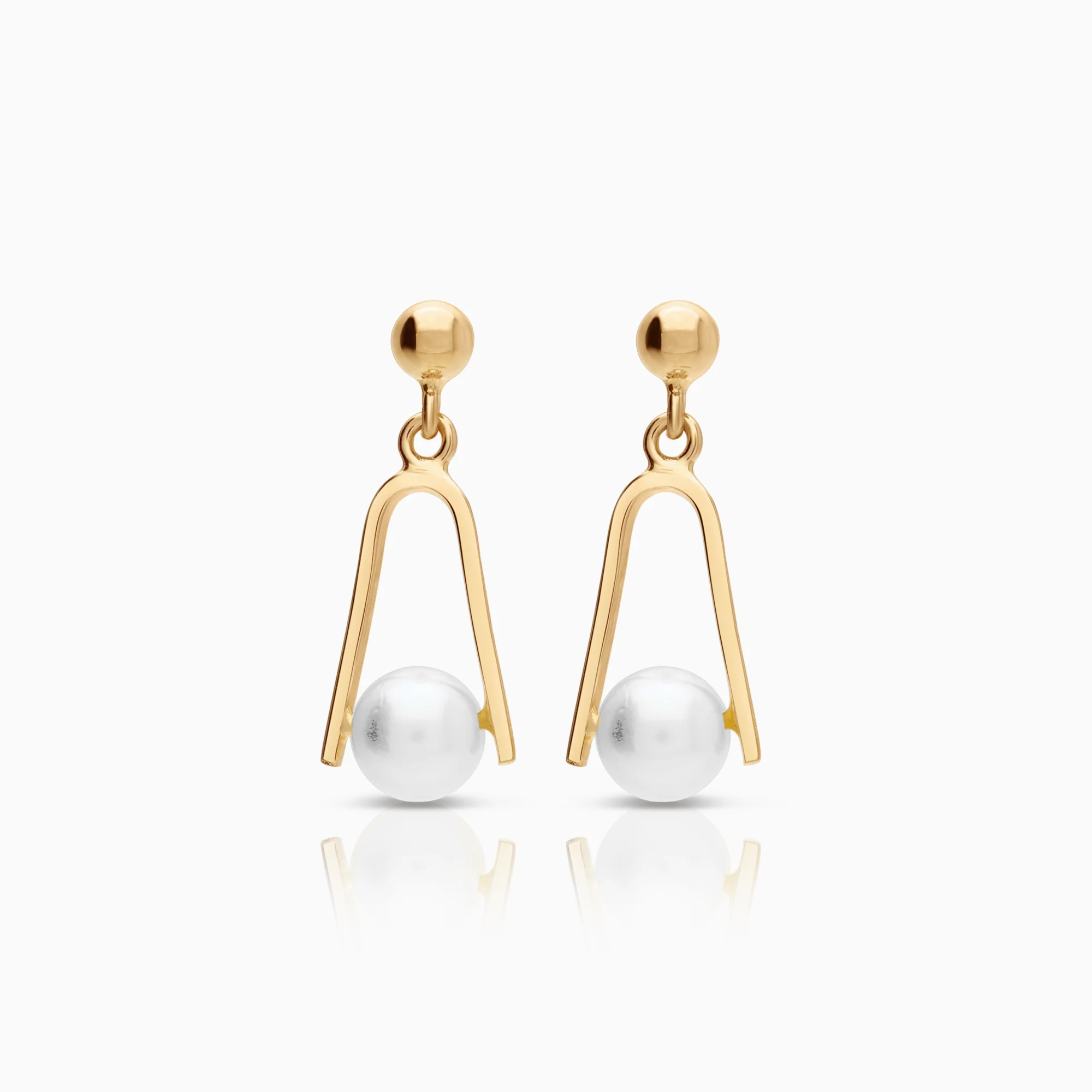Earrings with cultured saltwater pearls 1.79g 18K gold