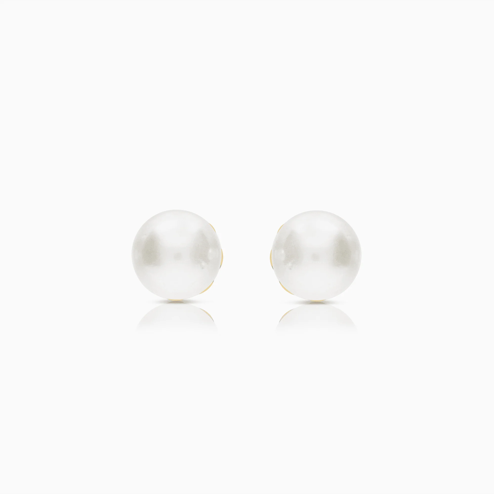 Pearl earrings 1.16g 18K gold