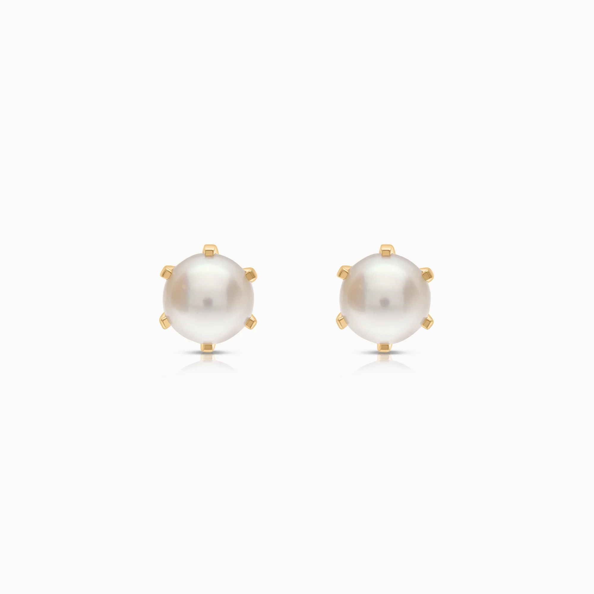 Pearl earrings 2.12g 18K gold