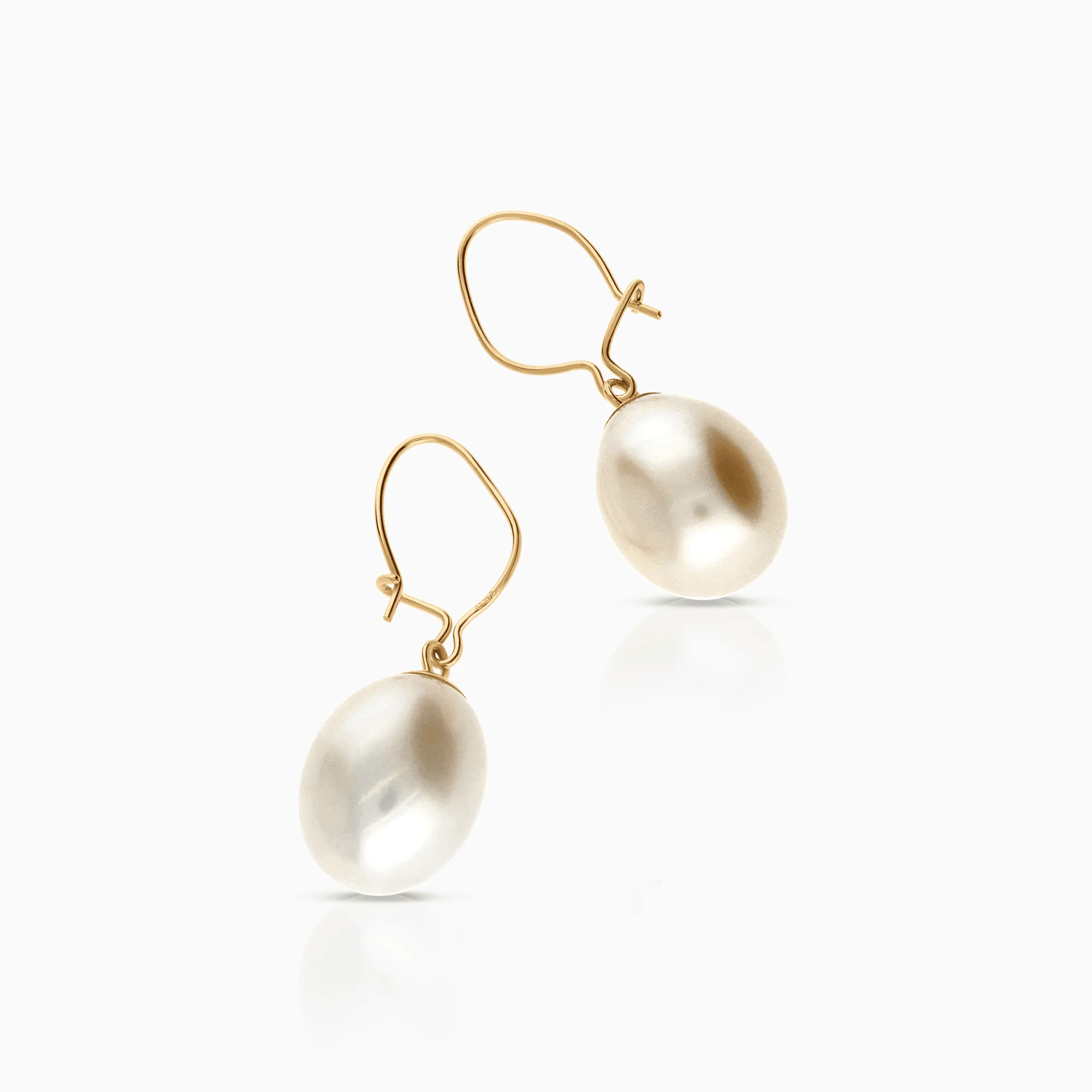 Pearl Earrings 2.84g 18K Gold - Image 2