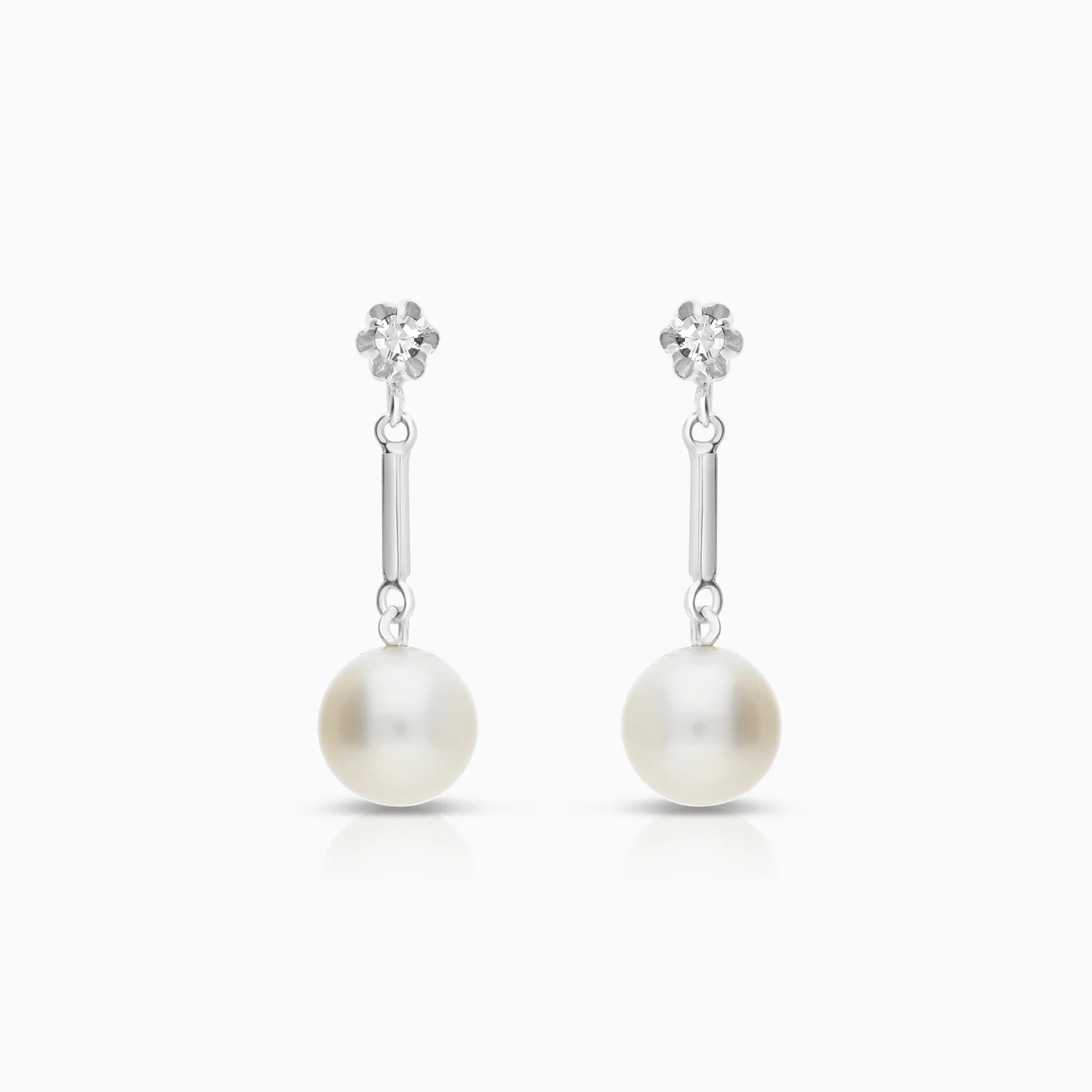 Pearl earrings cultured saltwater pearls 1.85g 18K white gold