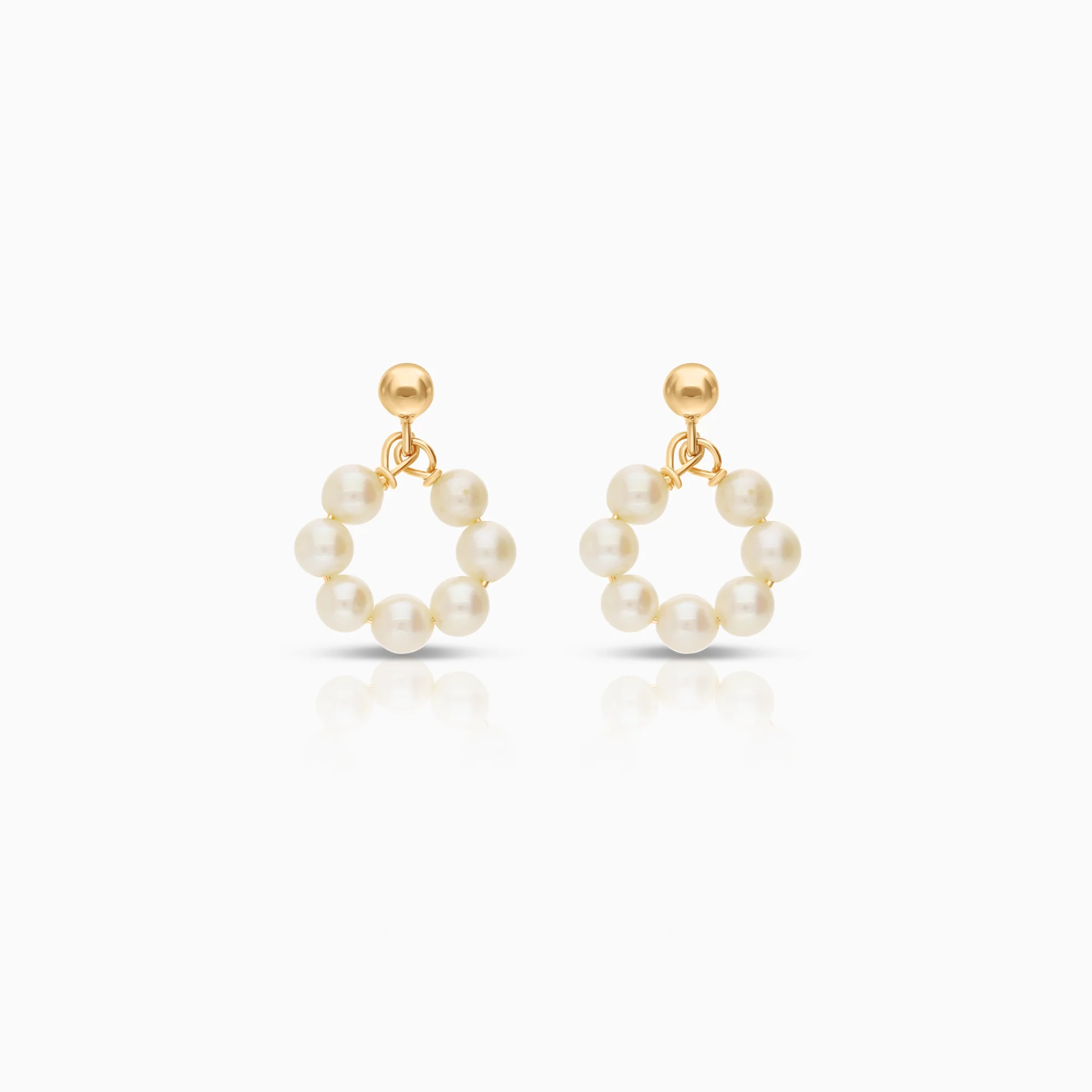 Pearl earrings with cultured freshwater pearls 1.46g 18K gold