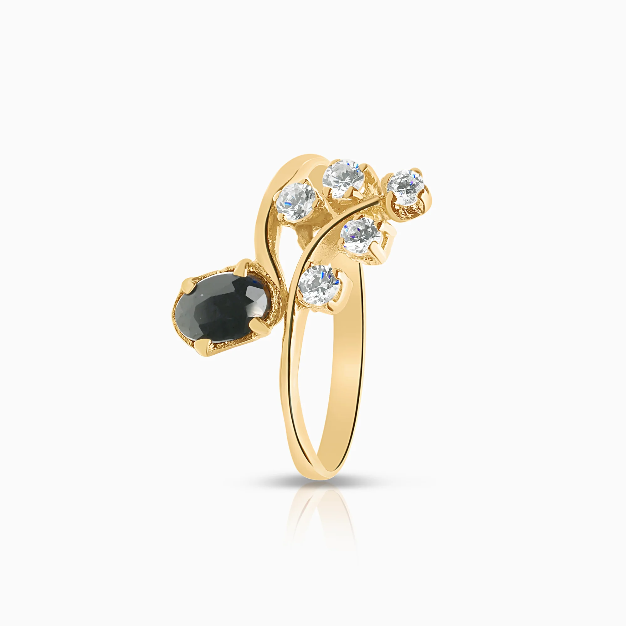 Gemstone ring with sapphire 2.58g 18K gold