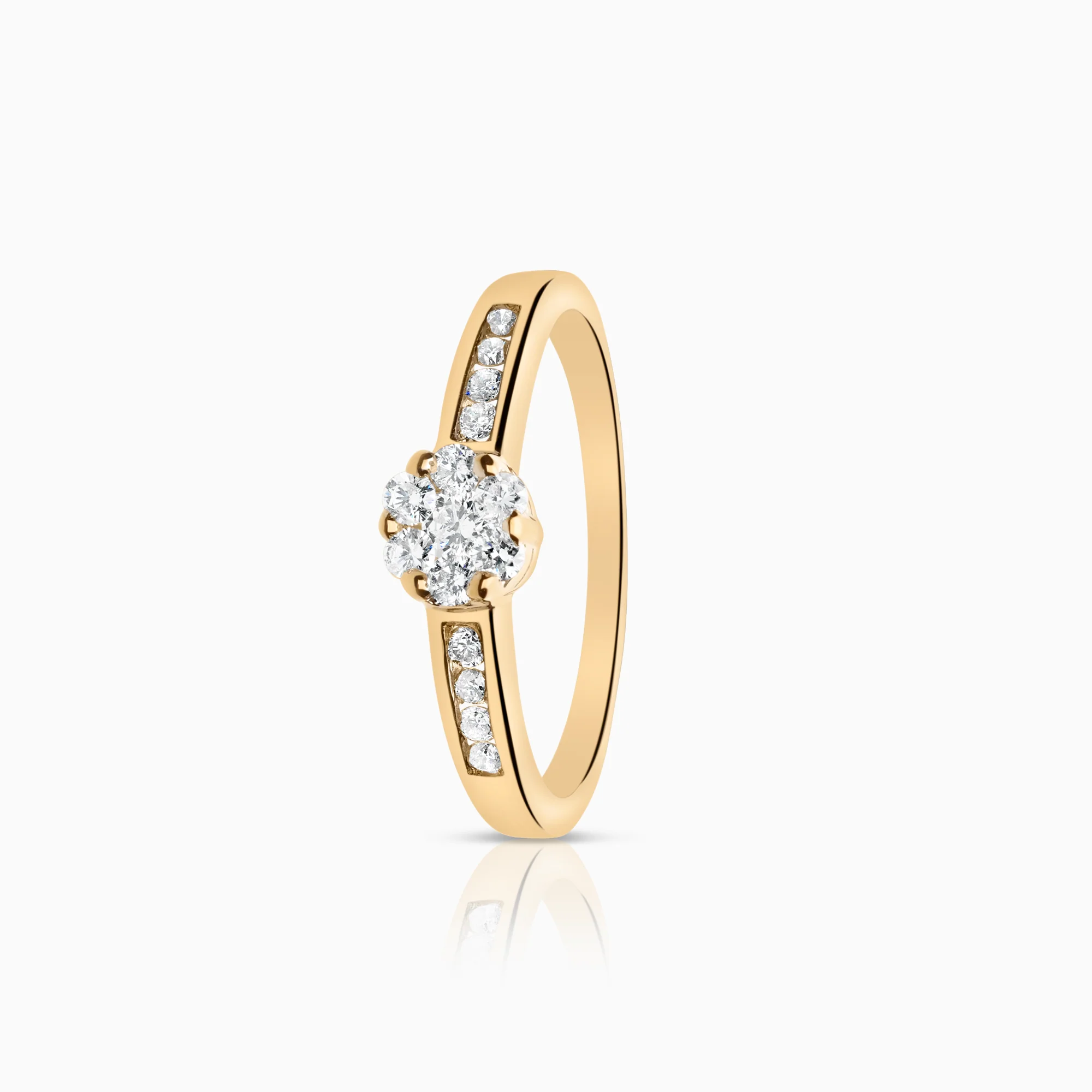 Side stone ring 0.31ct 18K gold