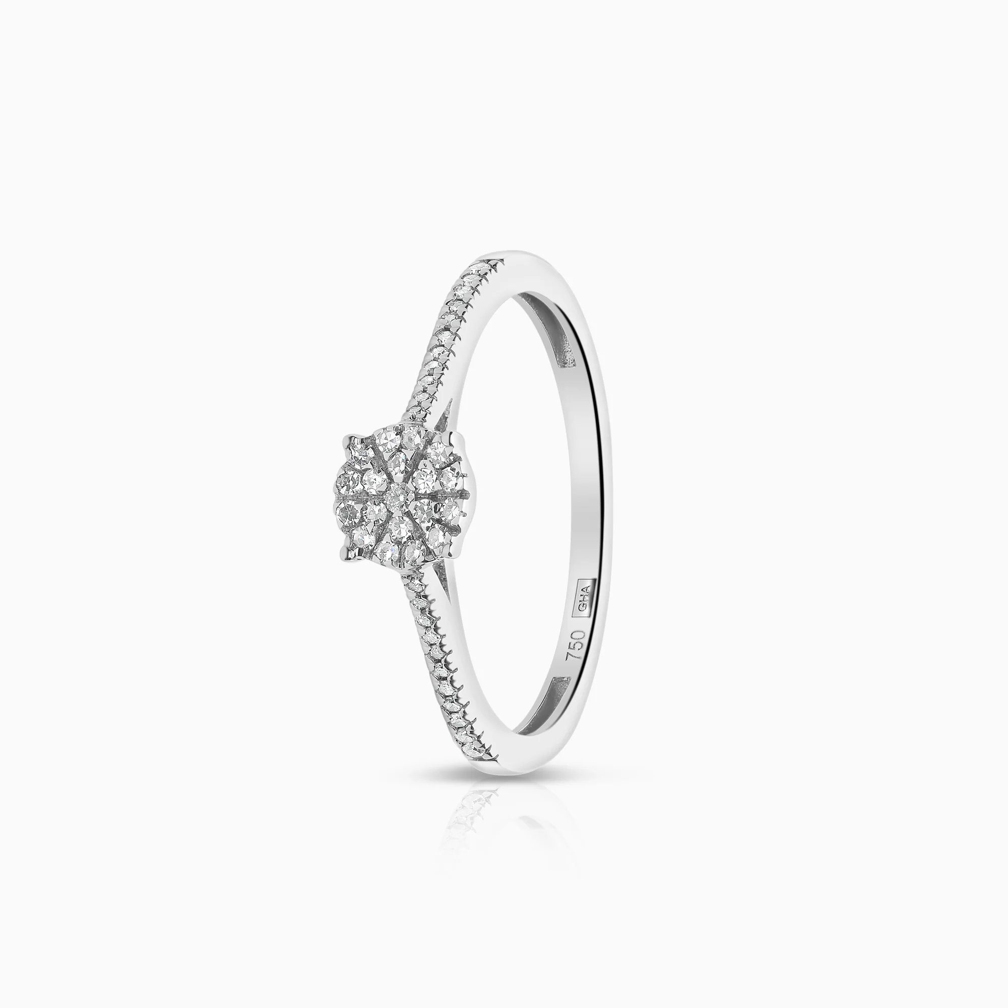 Side-stone ring 0.15ct 18K white gold