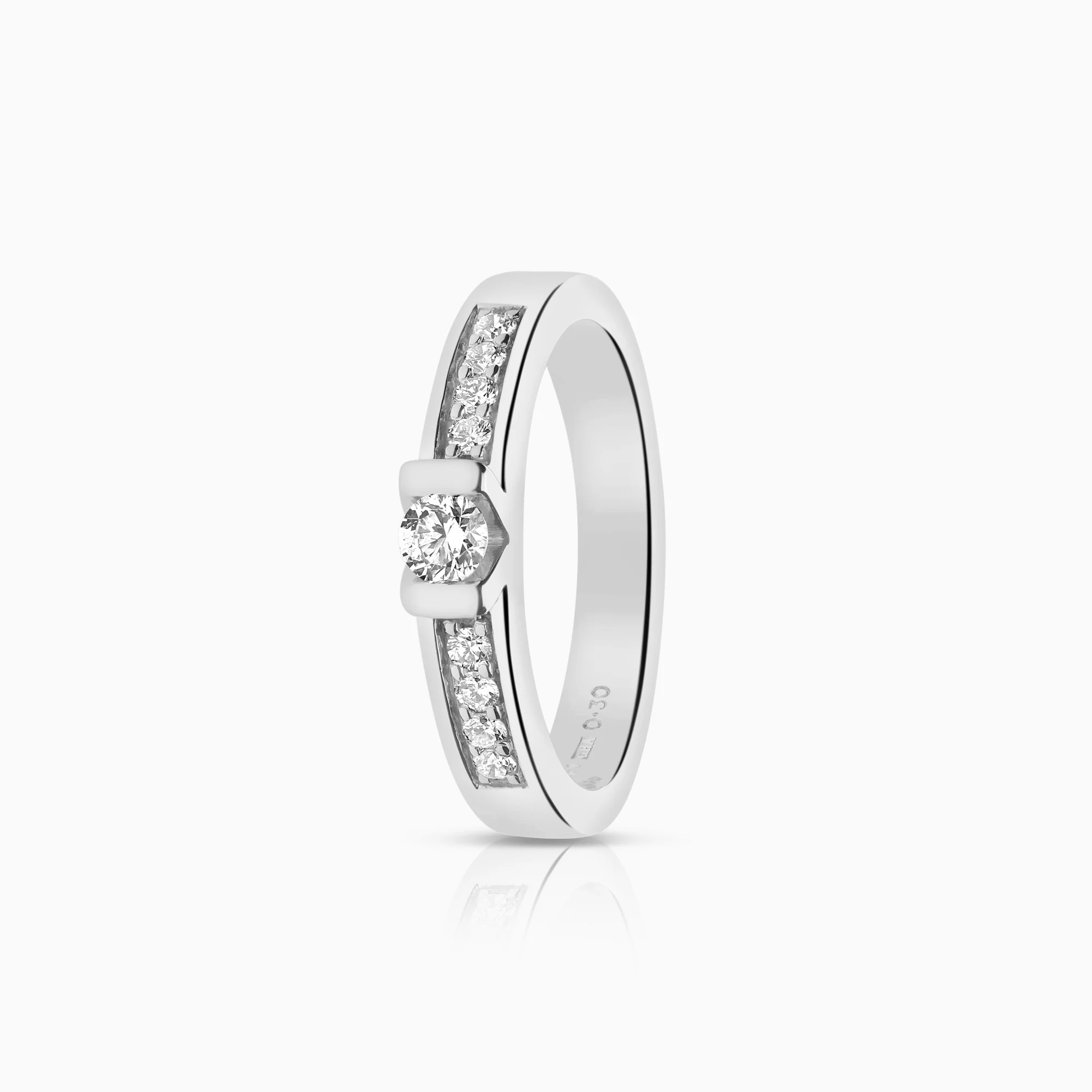 Side stone ring 0.30ct 18K white gold
