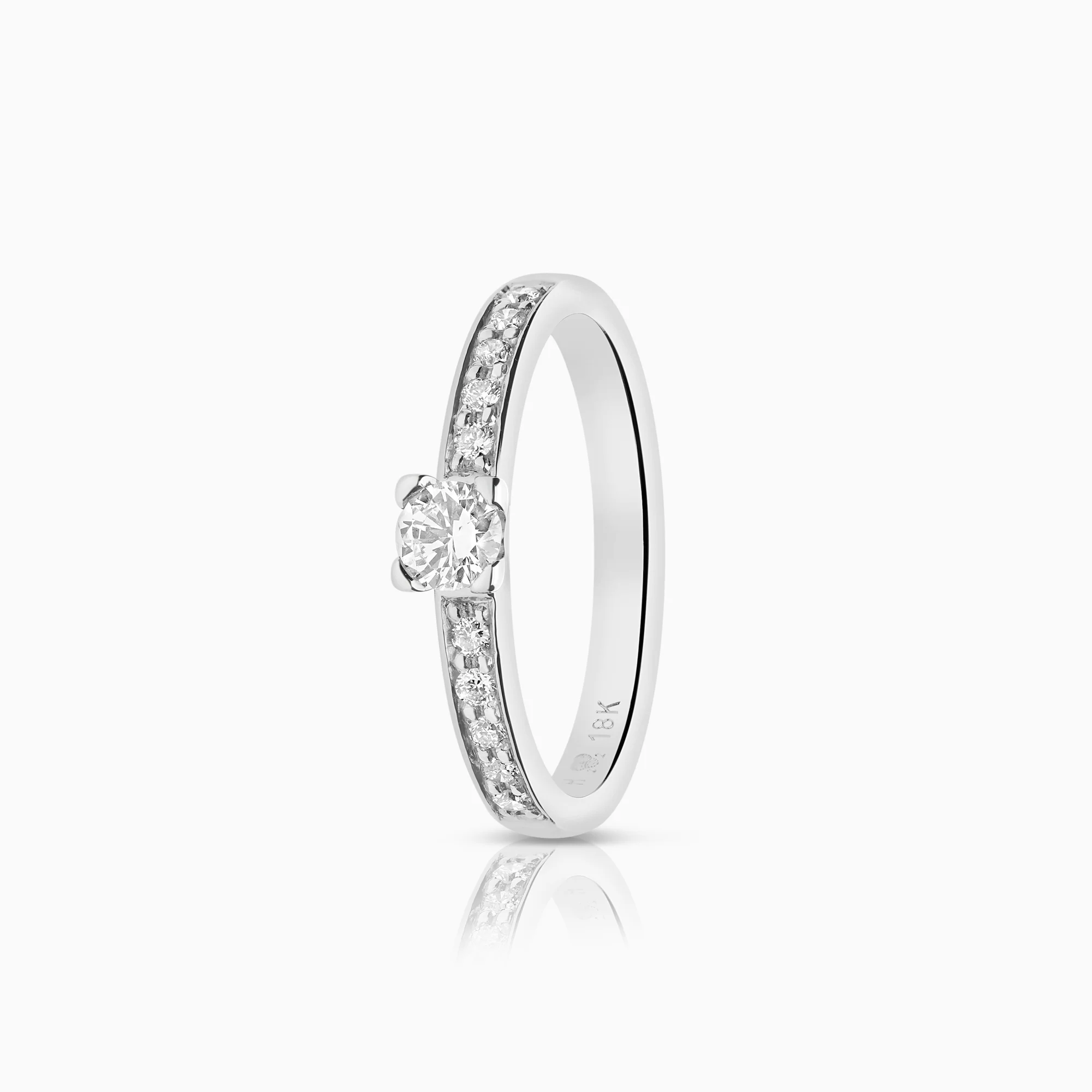 Schalins side-stone ring 0.45ct 18K white gold