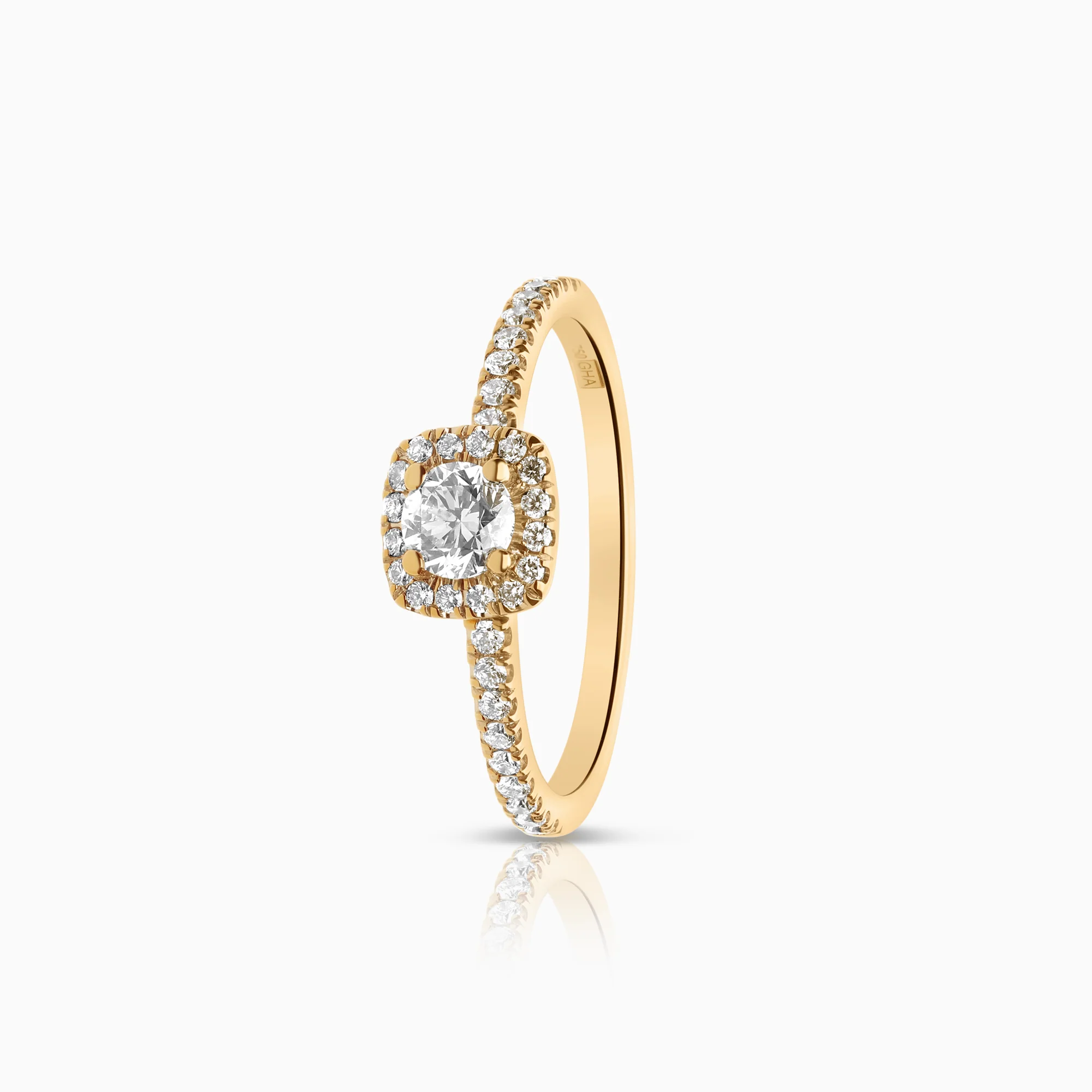 Side stone ring 0.53ct 18K gold