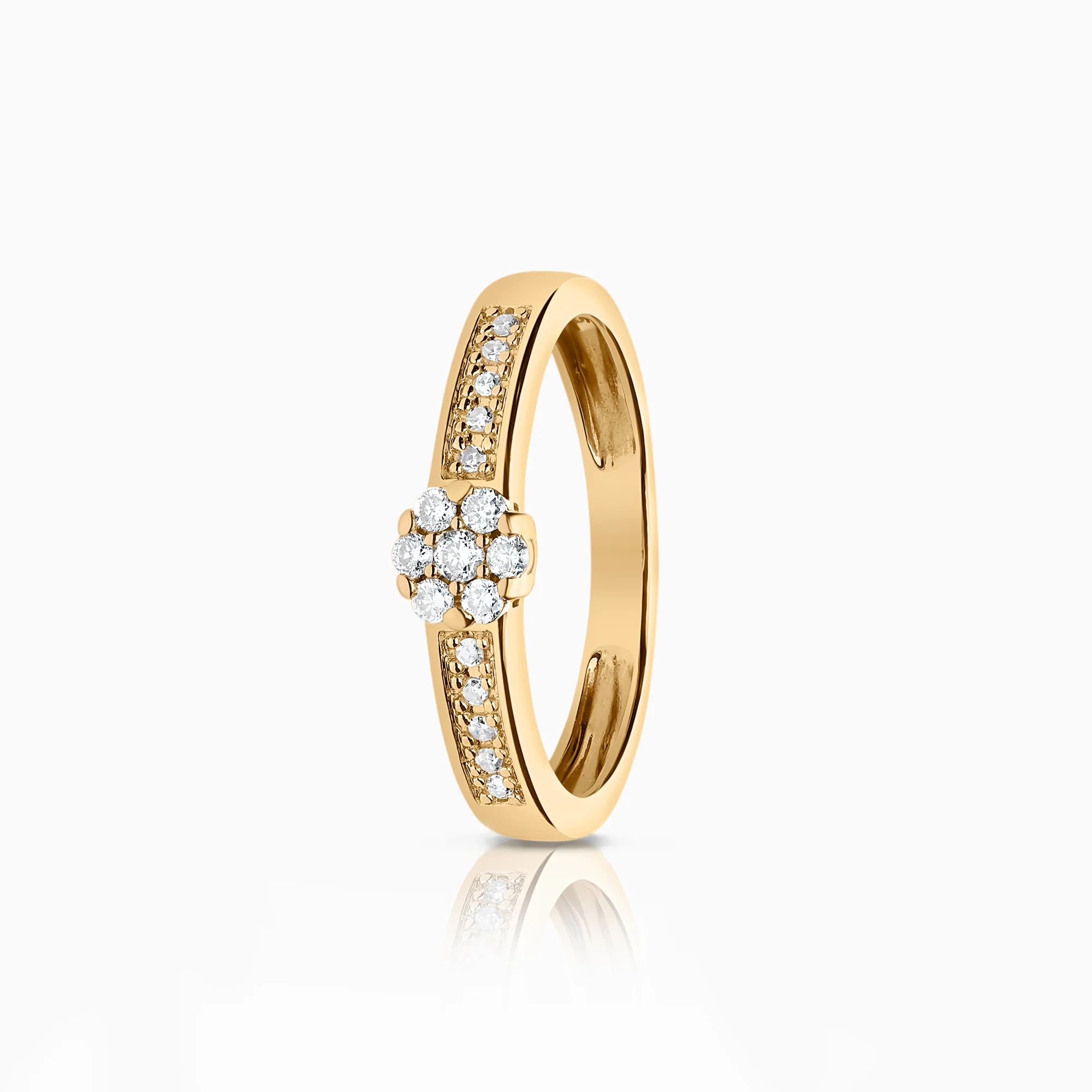 Side stone ring 0.16ct 18K gold