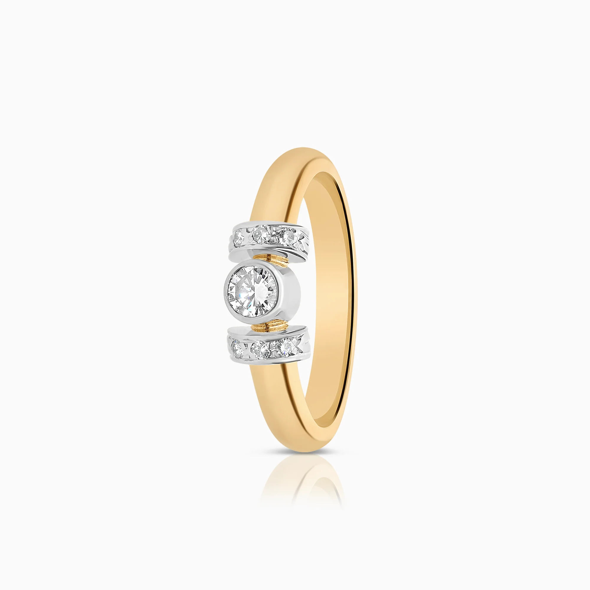 Side Stone Ring 0.22ct 18K gold