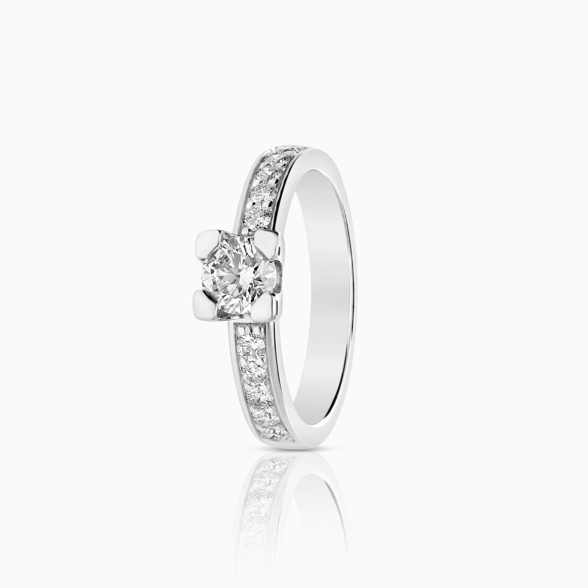 Side stone ring 0.55ct 18K white gold