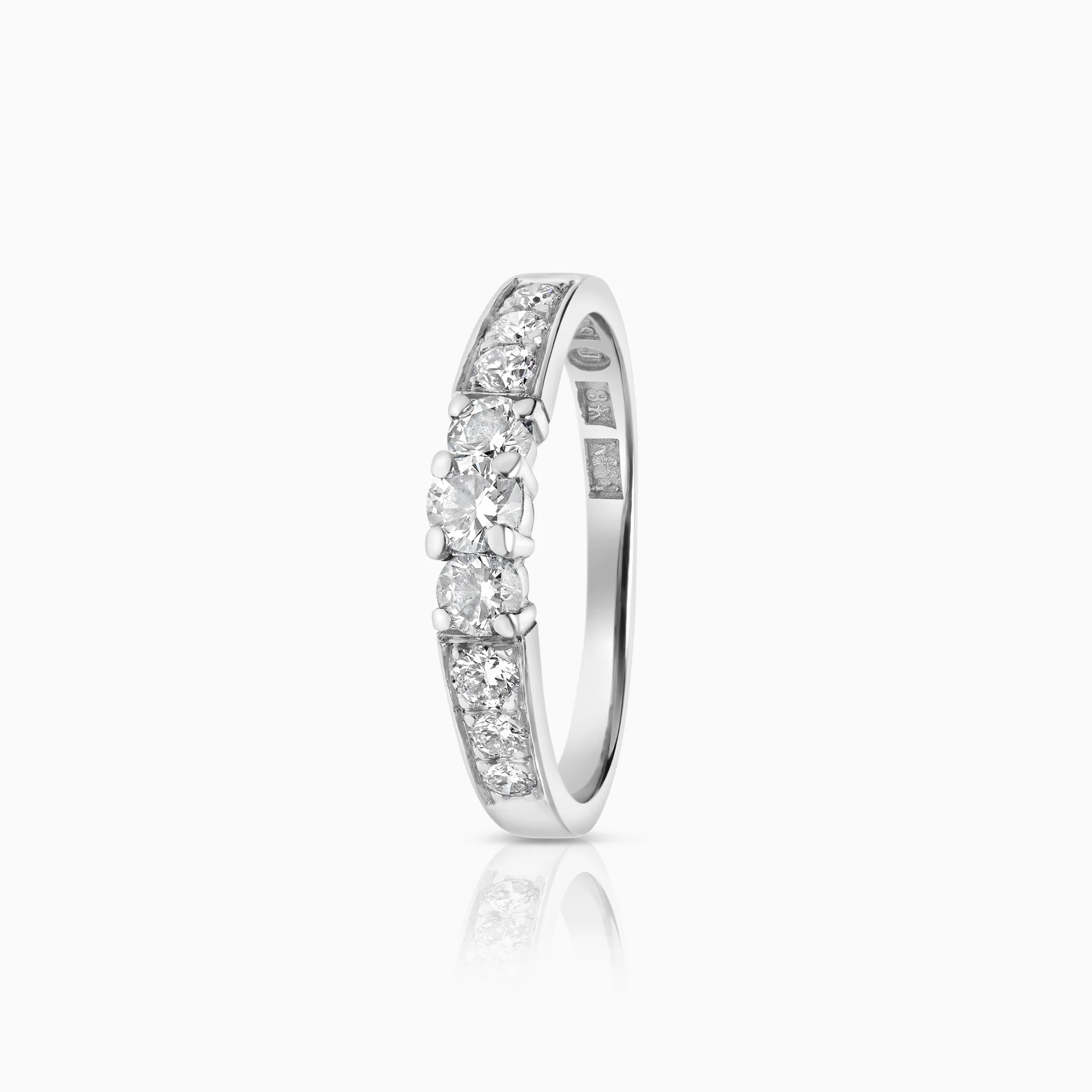 Side stone ring 0.57ct 18K white gold
