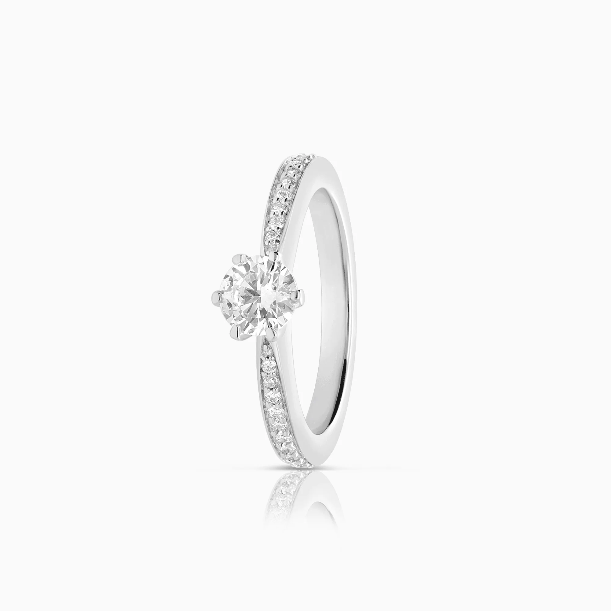 Side stone ring 0.63ct 18K white gold