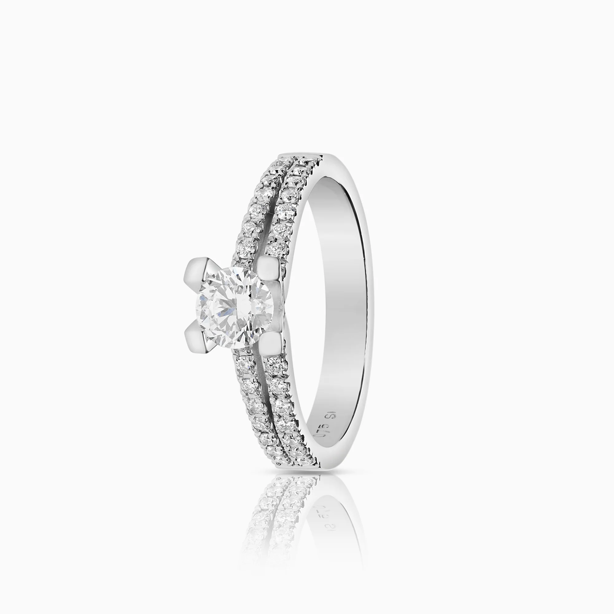 Side stone ring 0.75ct 18K white gold