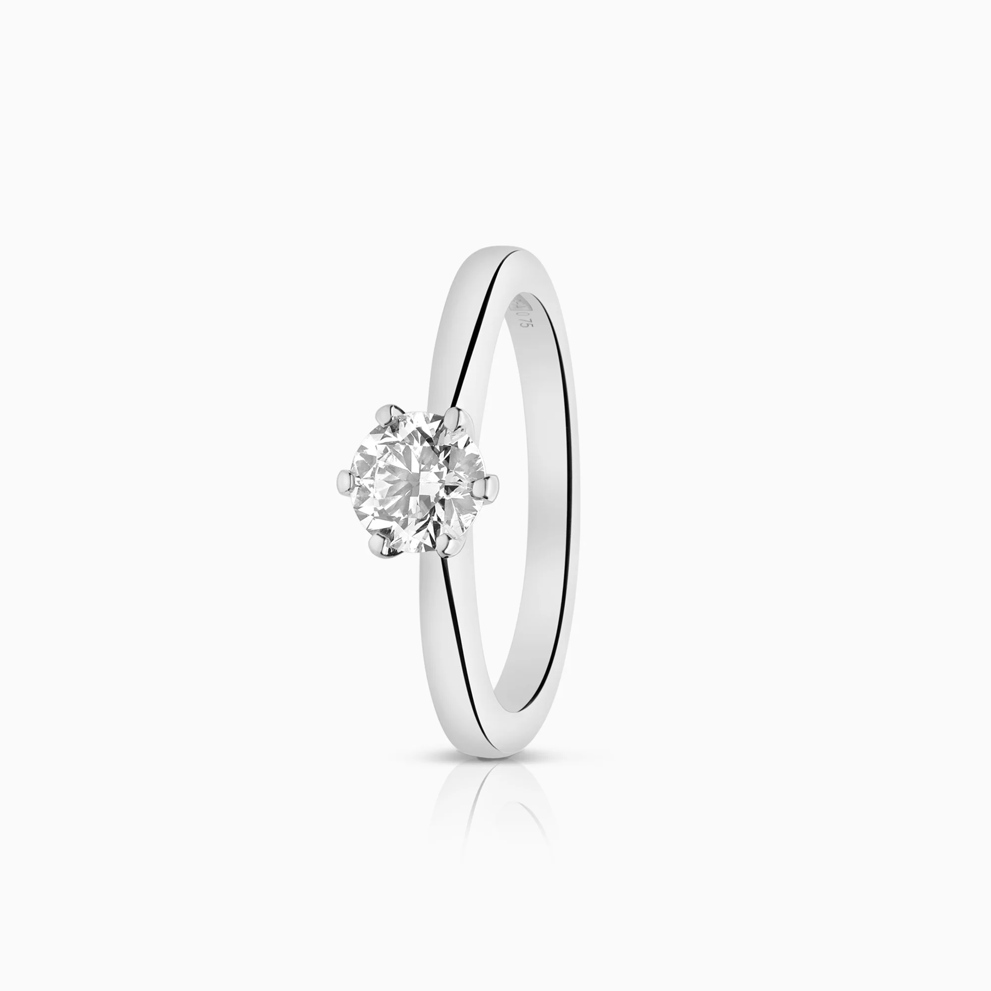 Solitaire diamond ring 0.75ct 18K white gold