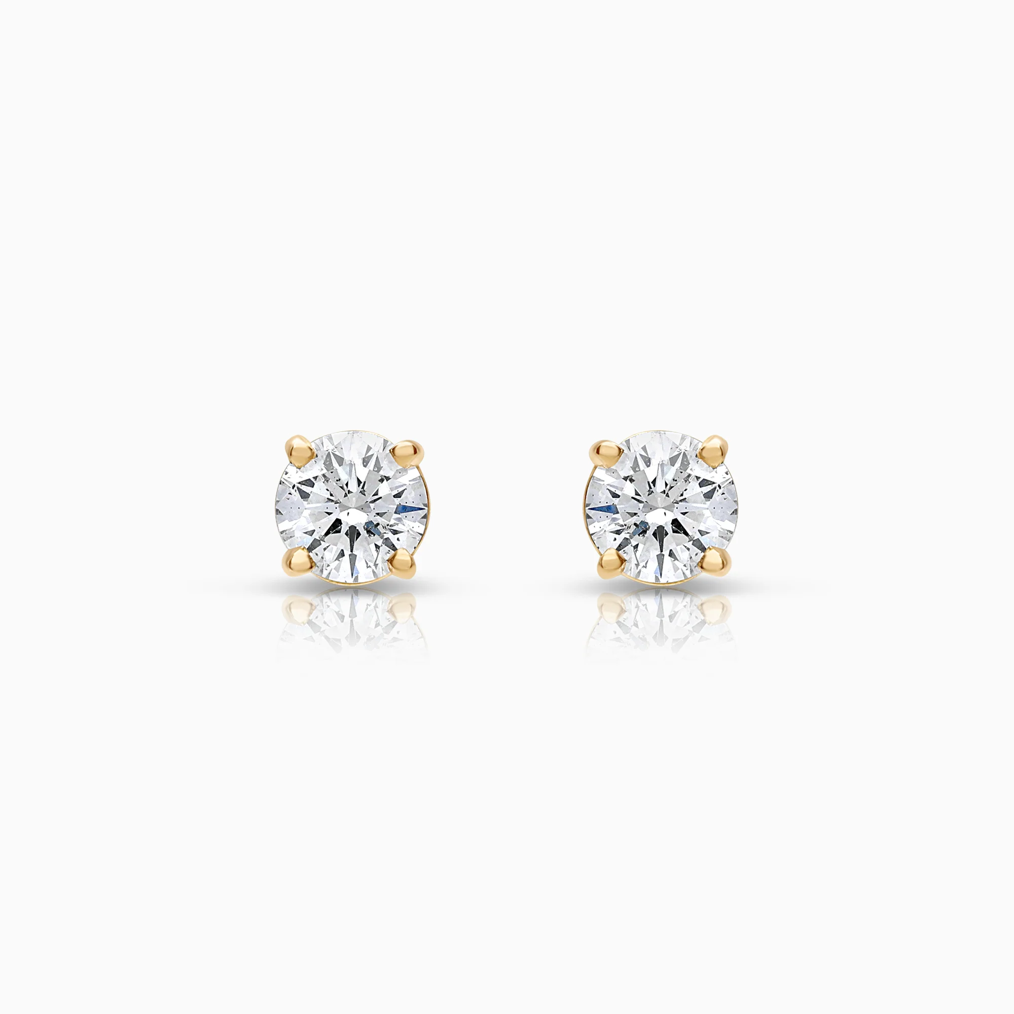 Solitaire earrings 0.62ct 18K gold