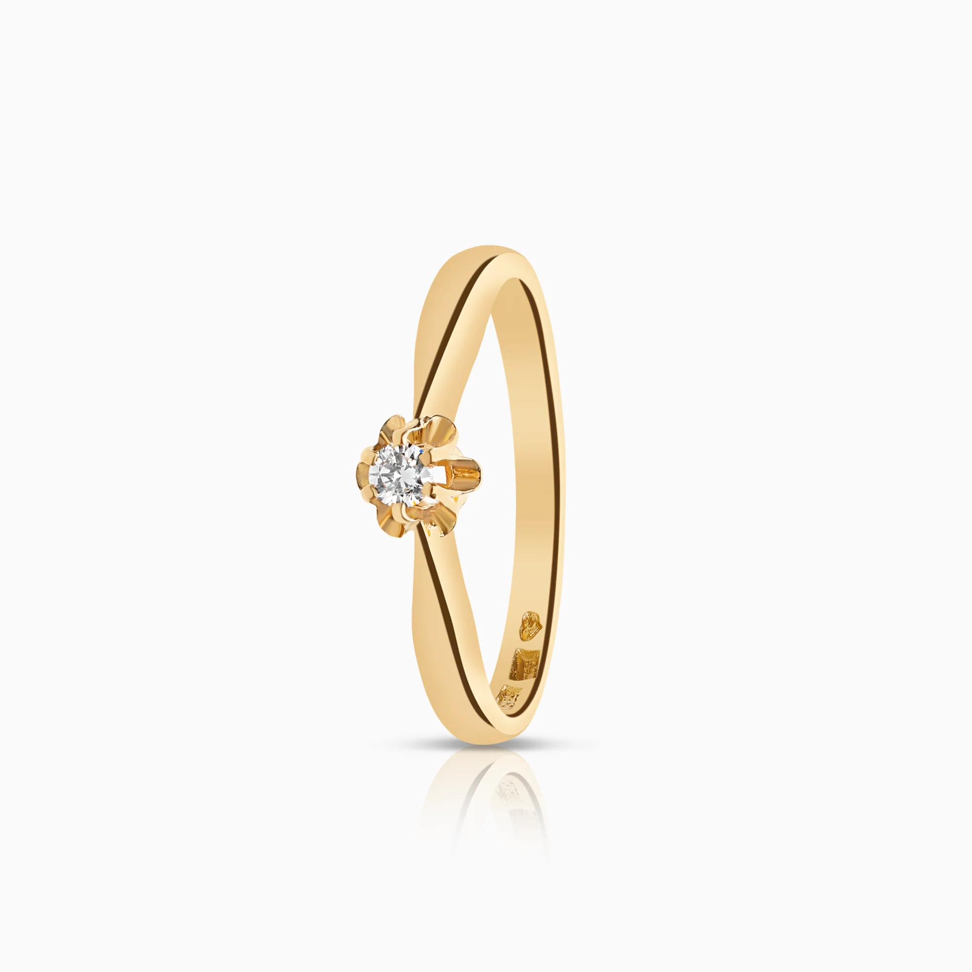 Solitaire ring 0.05ct 18K gold