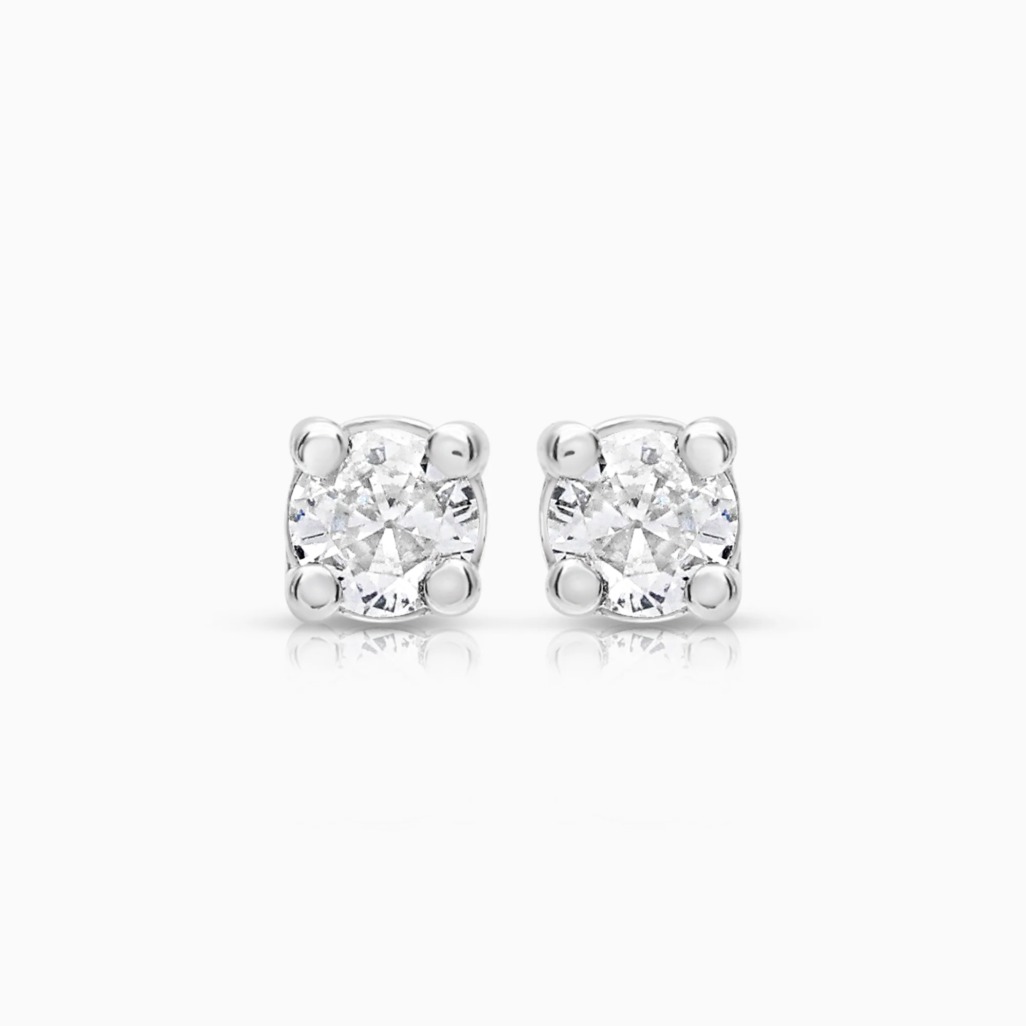 Solitaire earring 0.07ct 18K white gold