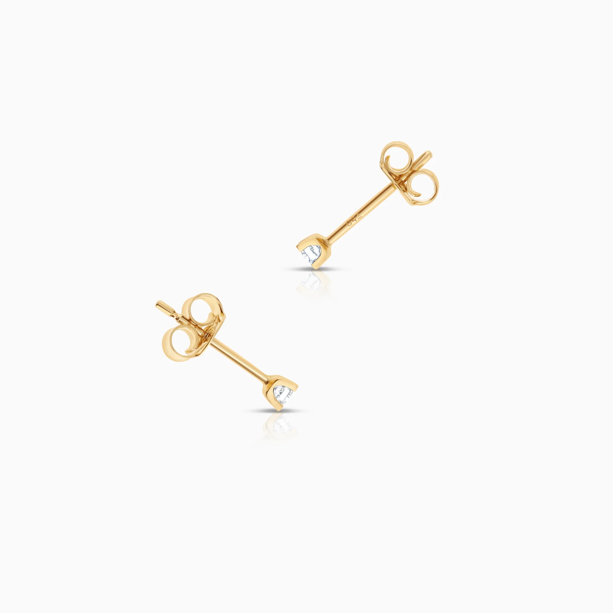 Solitaire earrings 0.10ct 18K gold - Image 2